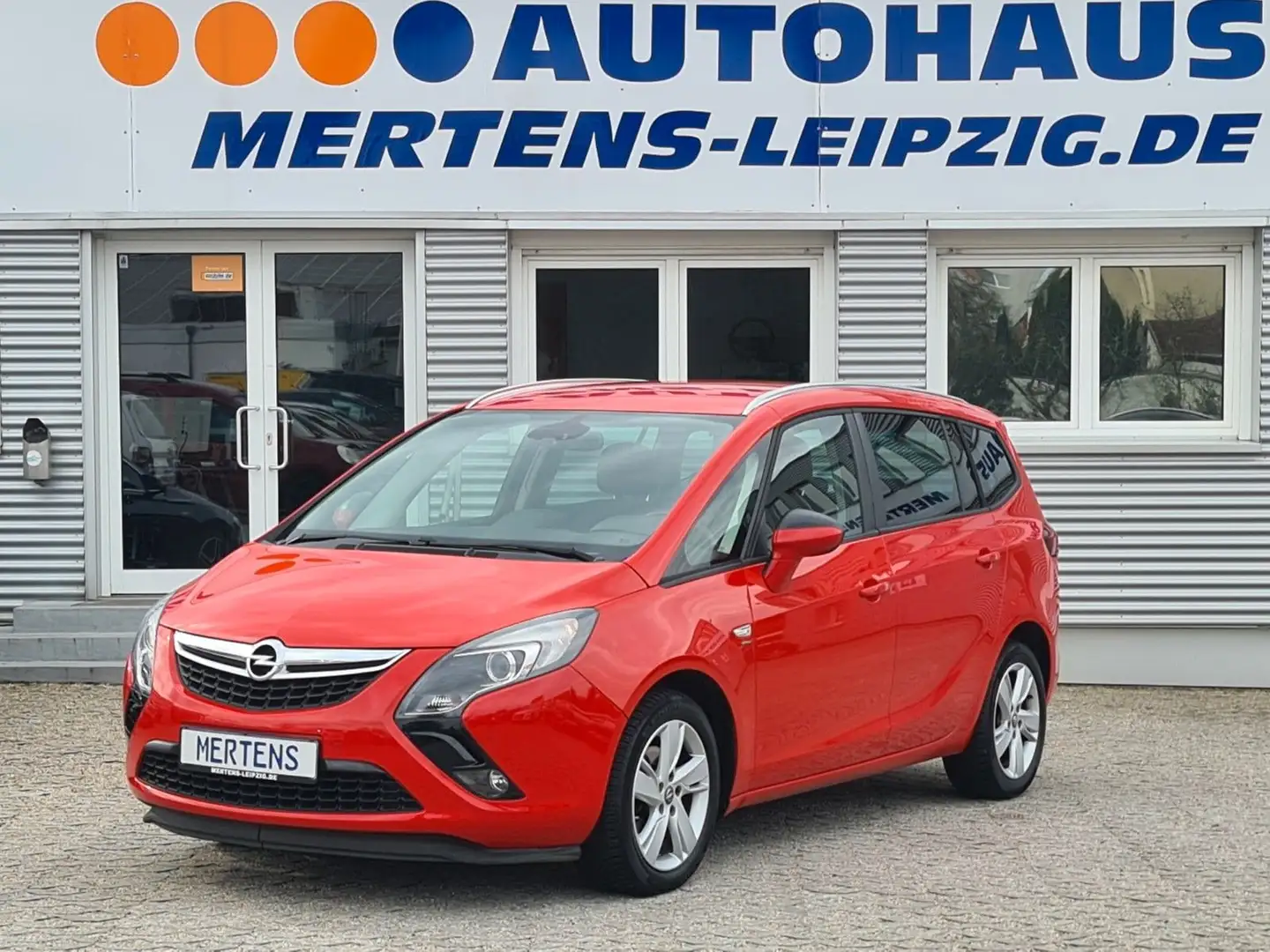 Opel Zafira C Tourer Drive NAV SHZ LRhzg Rot - 1