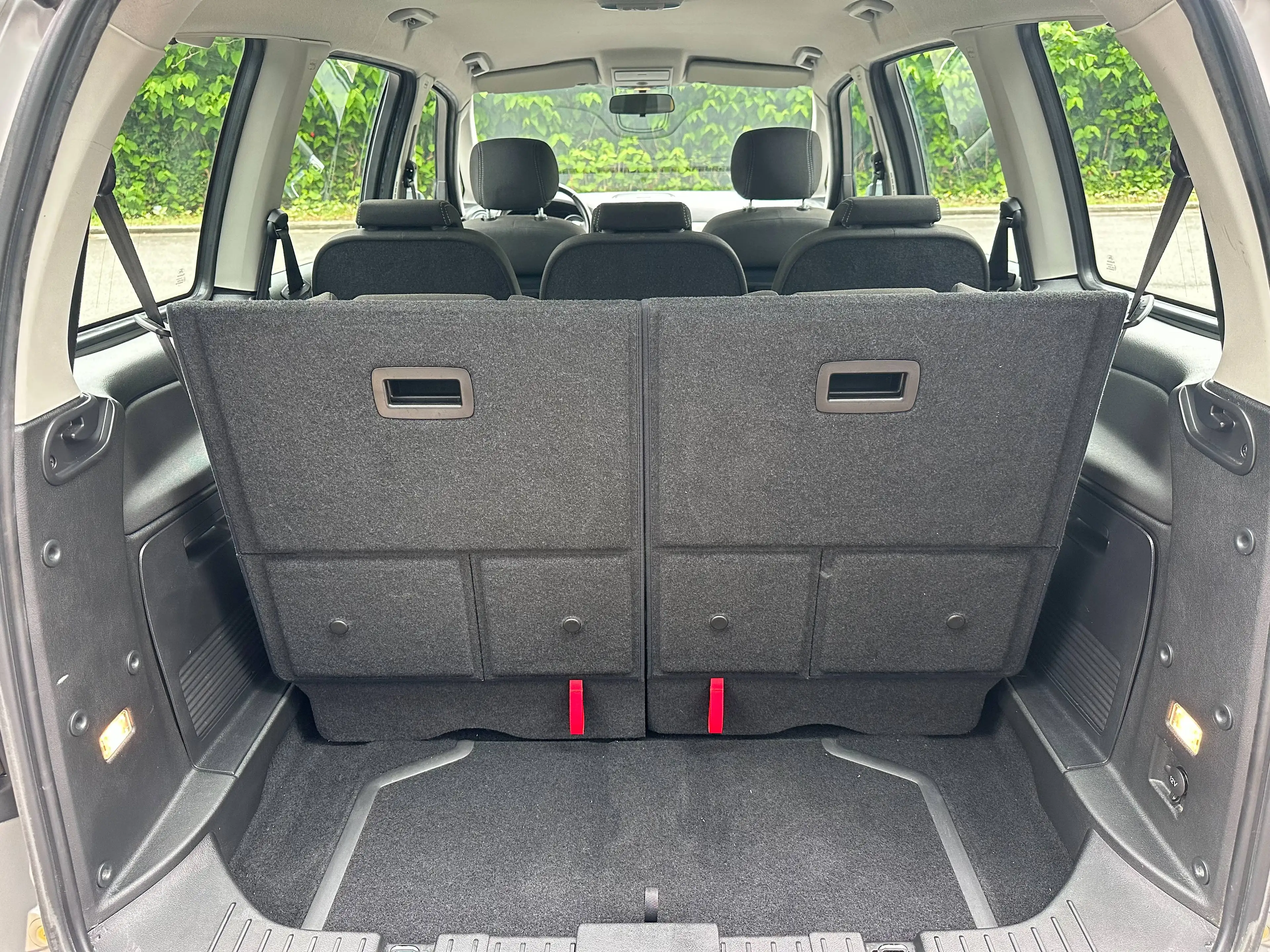 Ford Galaxy 1.6 / Airco / 7 Plaatsen / 66226km!!! — photo 12
