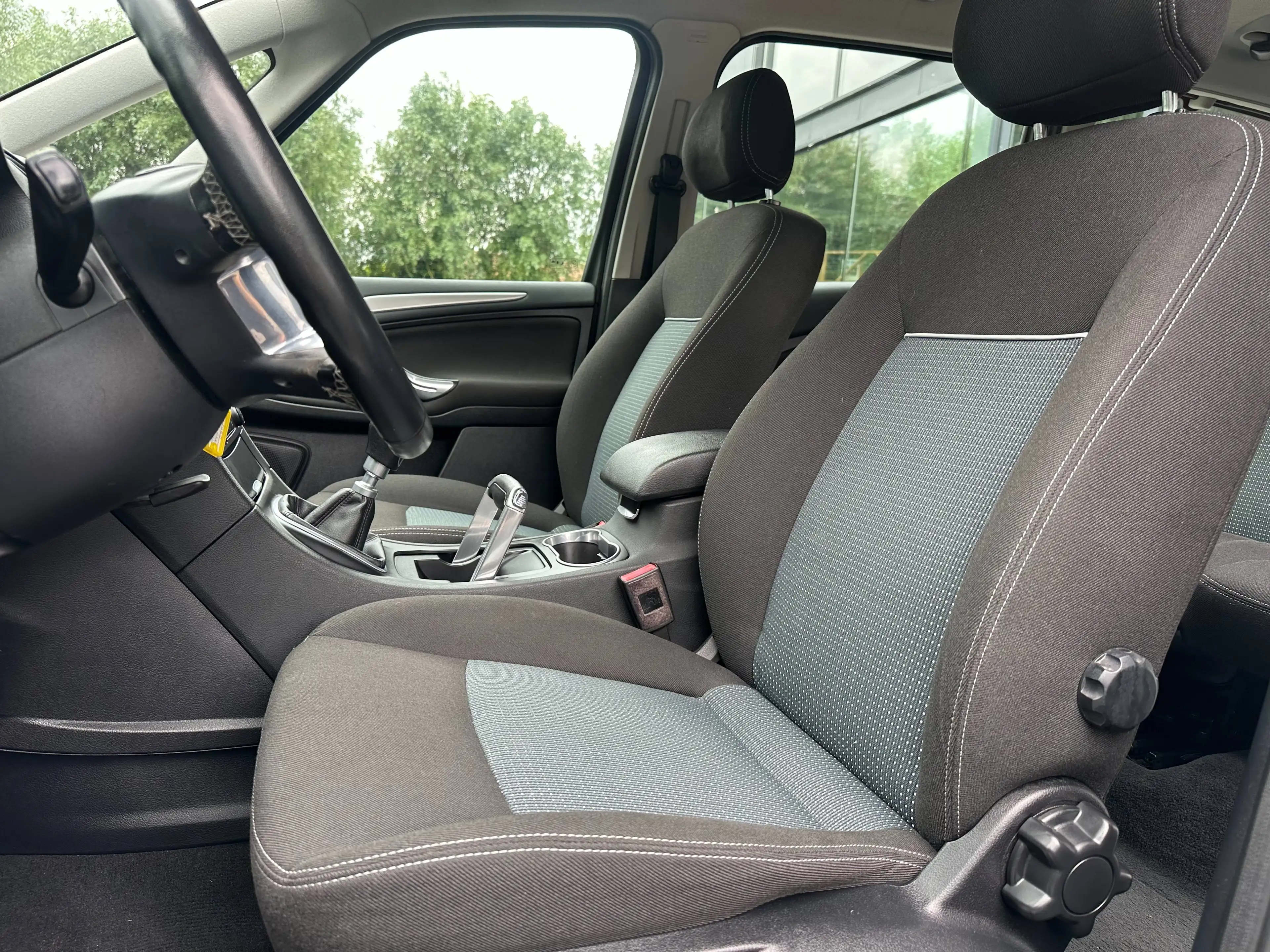 Ford Galaxy 1.6 / Airco / 7 Plaatsen / 66226km!!! — photo 8