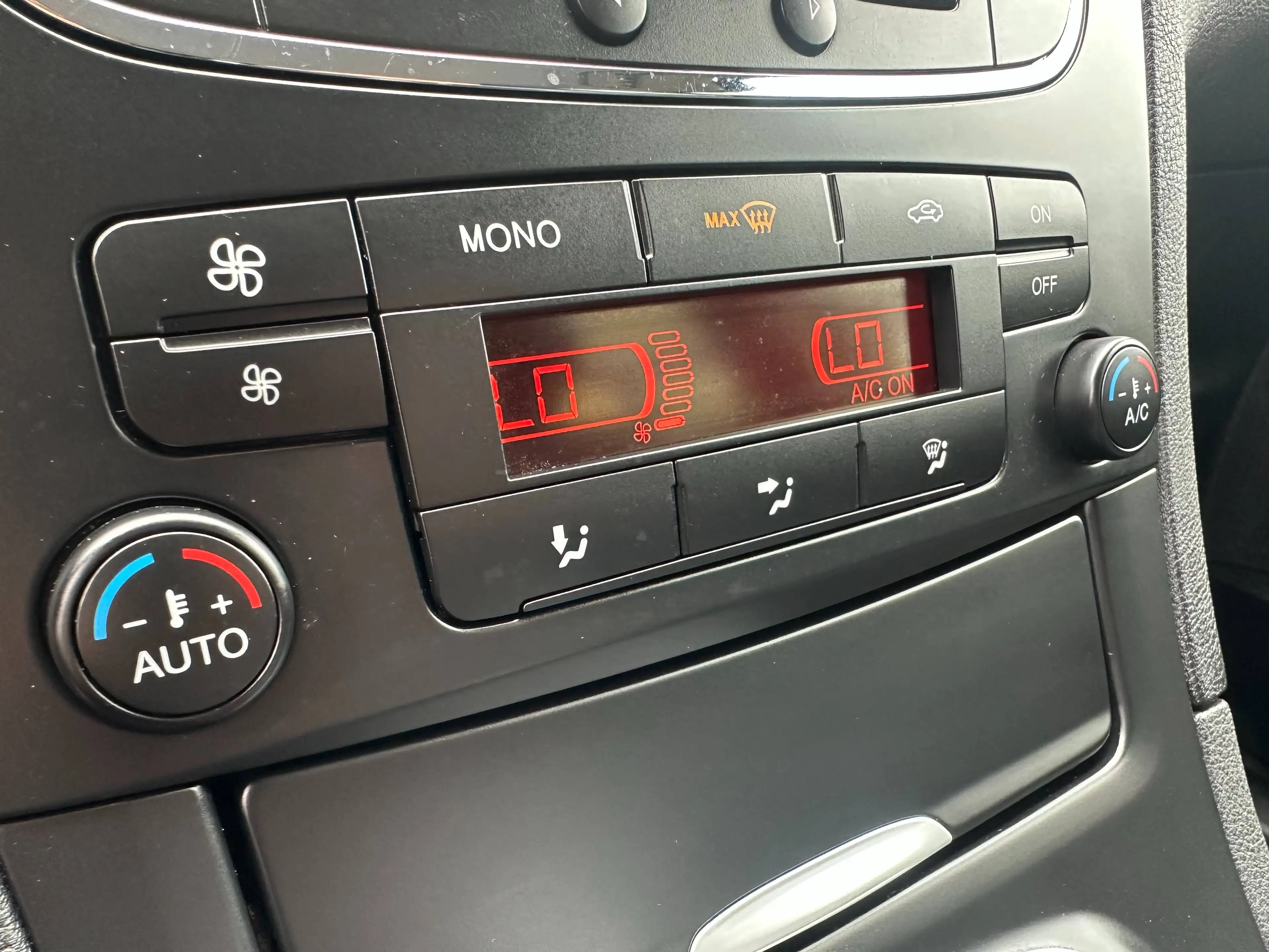 Ford Galaxy 1.6 / Airco / 7 Plaatsen / 66226km!!! — photo 15
