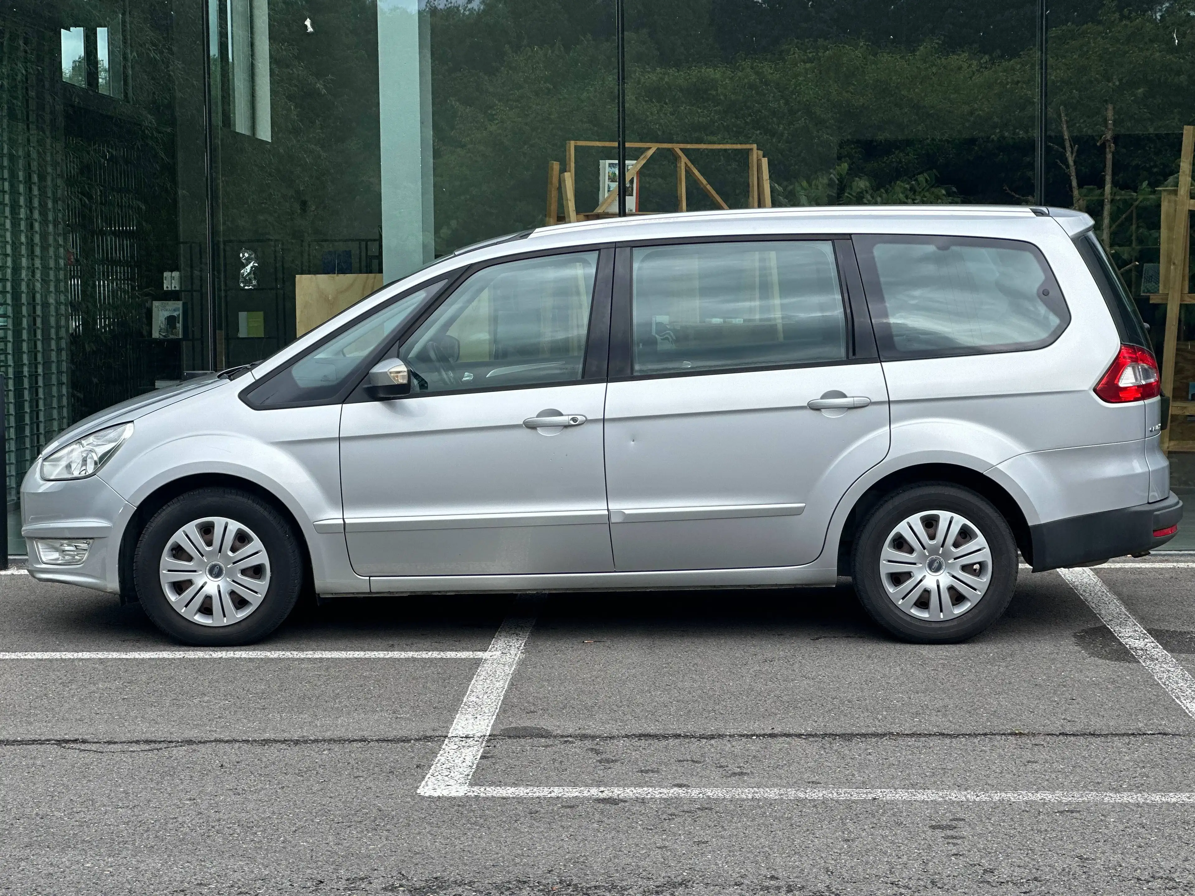 Ford Galaxy 1.6 / Airco / 7 Plaatsen / 66226km!!! — photo 4