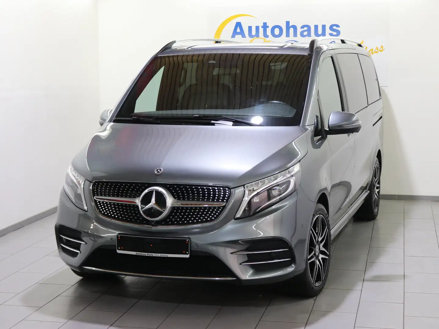 Mercedes-Benz V 250 D LANG 9G 4MATIC AMG-LINE"DISTR"360"LEDER"AHK"6XSI Grau - 2