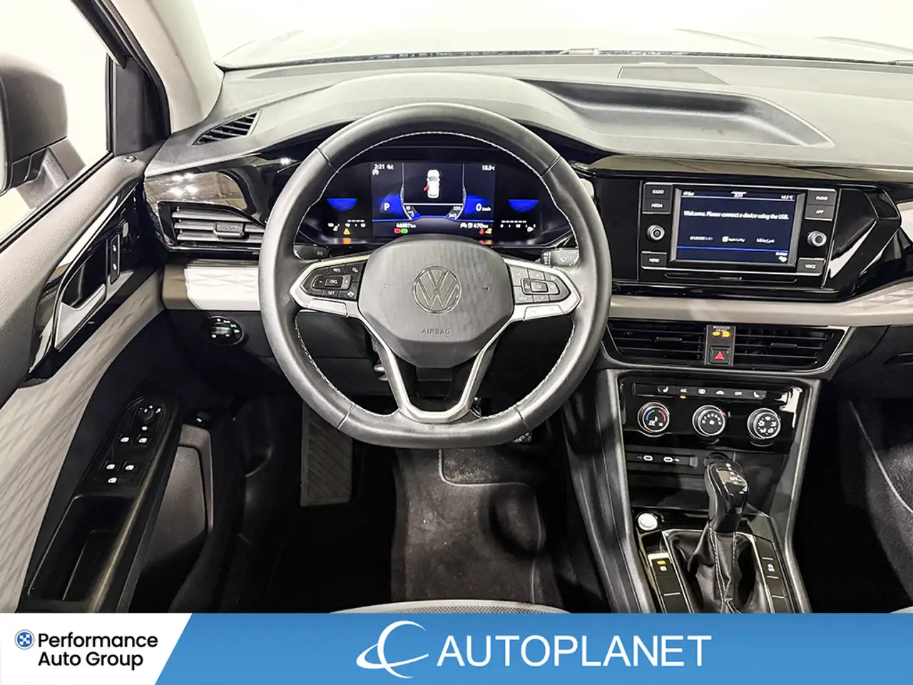 Volkswagen Taos снимка Volkswagen Taos