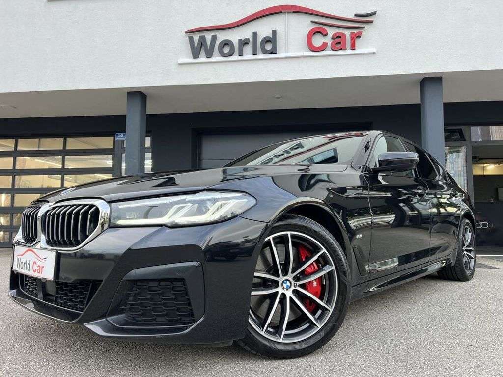 2021 BMW 530