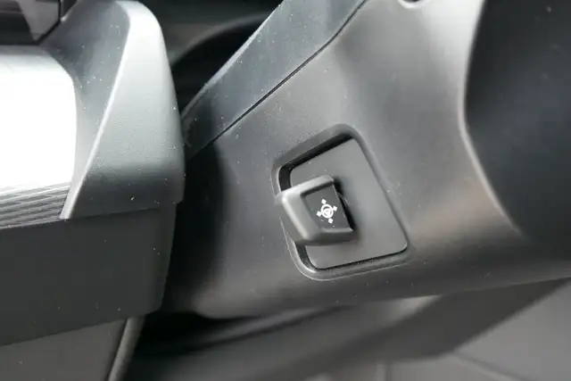 BMW 540 d xDrive *M-Paket Pro/AHK/B&W Sound/Pano/Innovationspaket/Sitzlüftung/Standhzg.* Ansicht 15