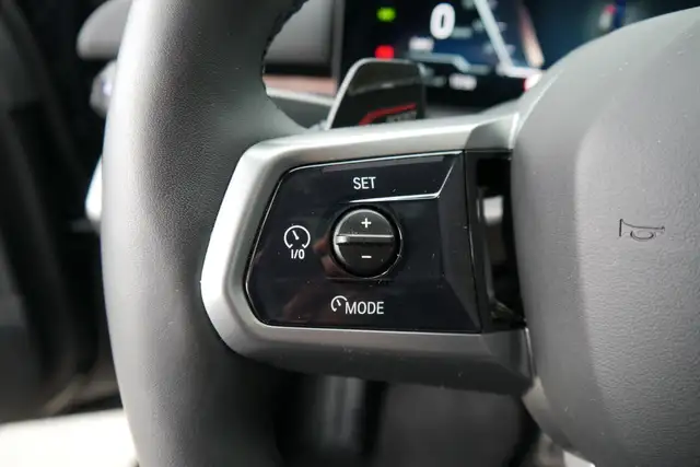 BMW 540 d xDrive *M-Paket Pro/AHK/B&W Sound/Pano/Innovationspaket/Sitzlüftung/Standhzg.* Ansicht 19