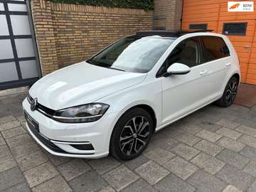 1.0 TSI Highline / Panoramadak / Virtual Display!