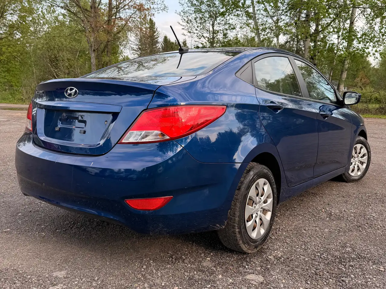 Hyundai ACCENT снимка Hyundai ACCENT