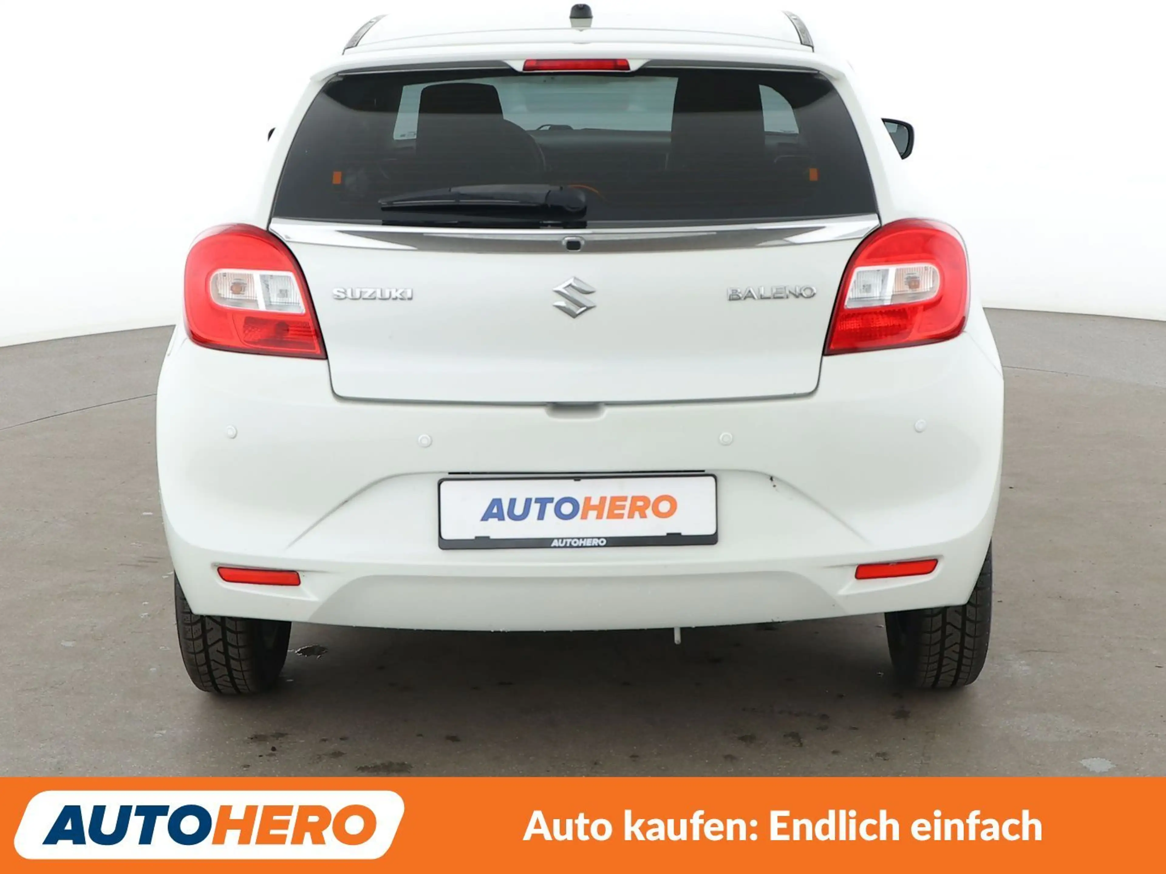 Suzuki Baleno 1.2 DualJet Club *PDC*SHZ* — photo 5
