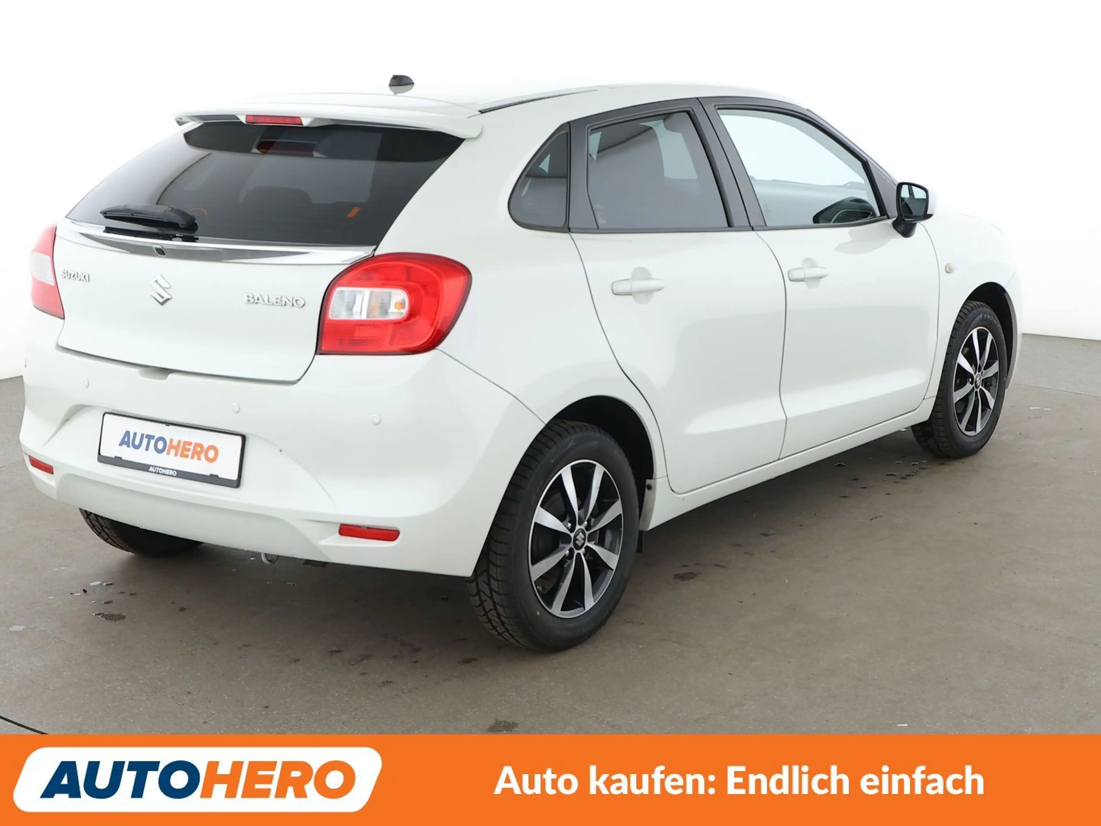 Suzuki Baleno 1.2 DualJet Club *PDC*SHZ* — photo 6