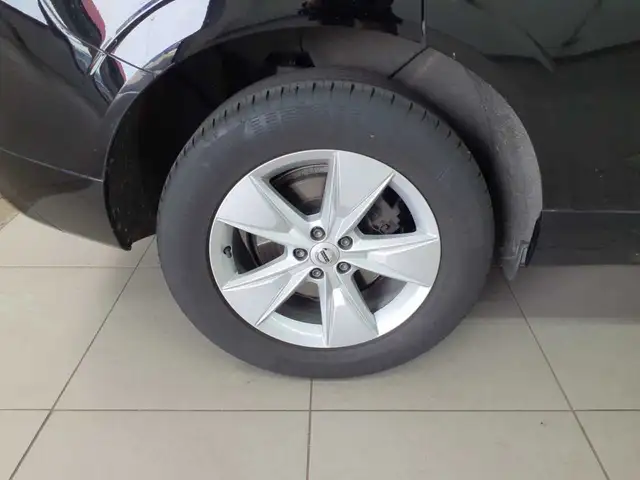 Volvo XC60 view 12