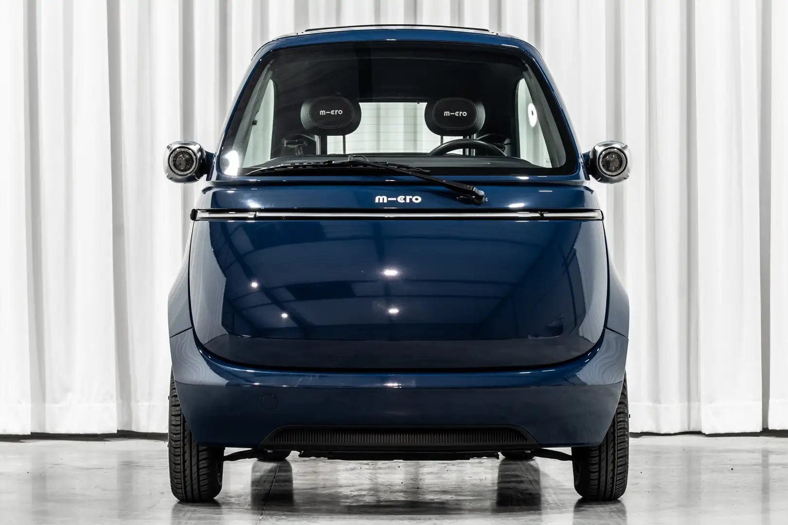 Micro Microlino Pioneer Series Nr 389/999 Atlantis Blauw 10,5 kWh Modrá - 2