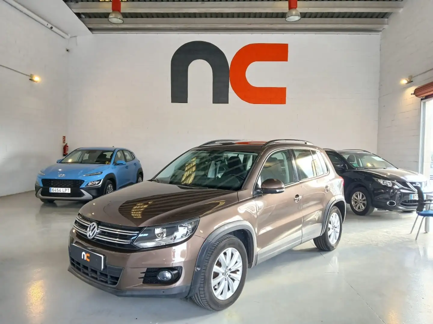 Volkswagen Tiguan 2.0TDI BMT T1 4x2 110 Braun - 1