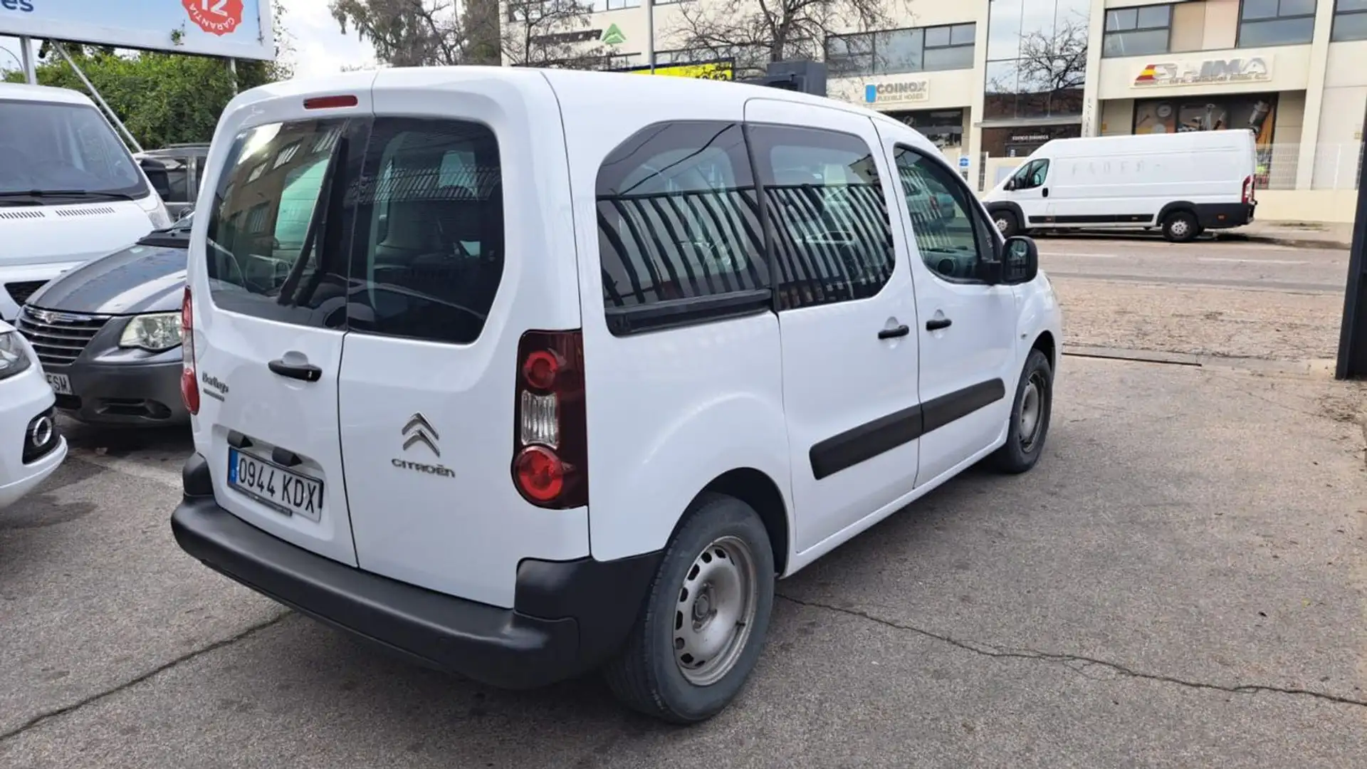 Citroen Berlingo Multispace 1.6BlueHDi Feel 100 Weiß - 2