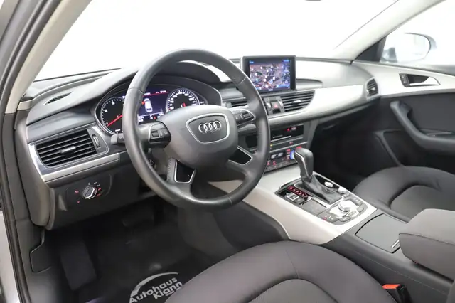 Audi A6 view 13