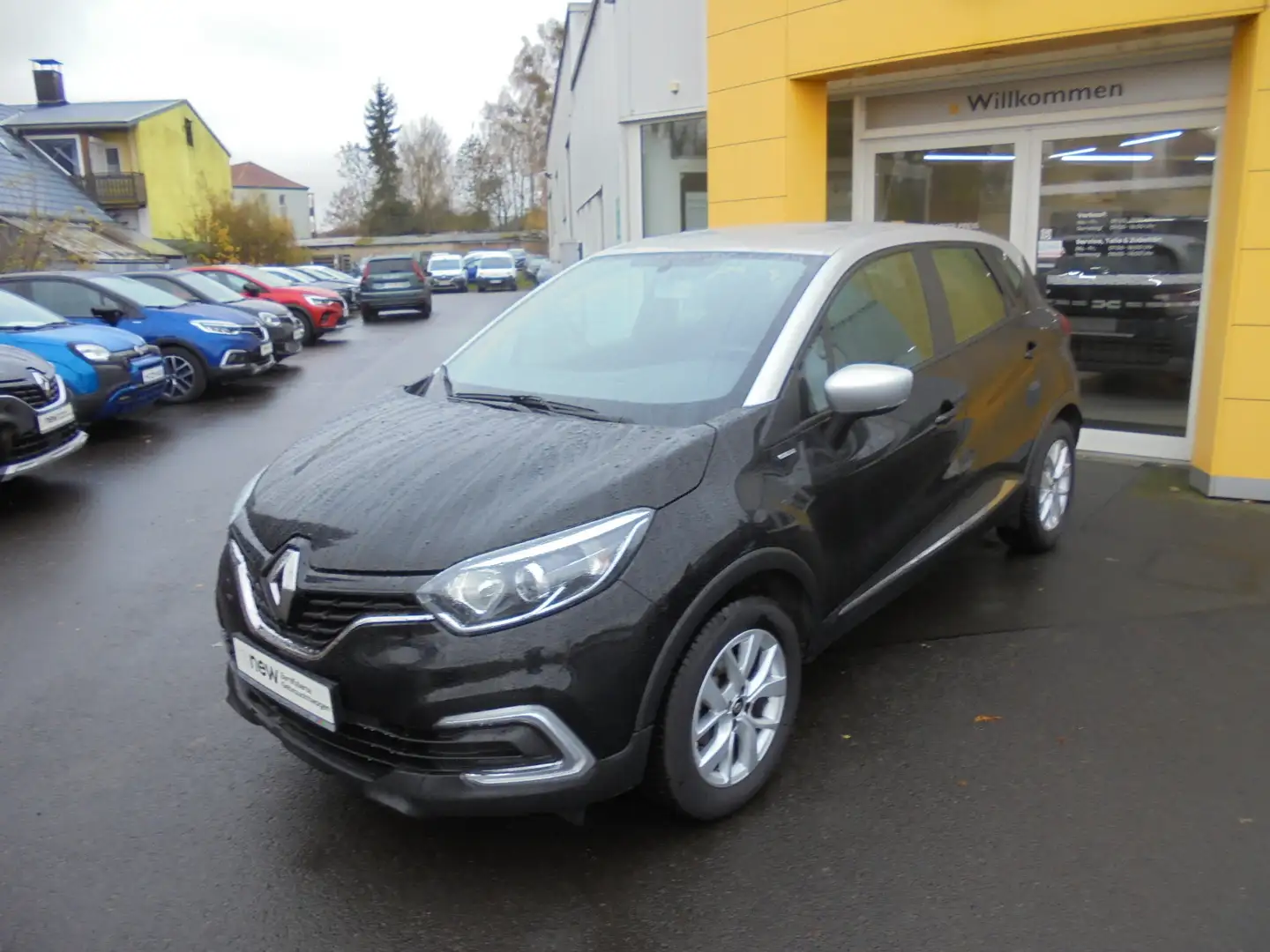 Renault Captur LIMITED ENERGY TCe 90 Schwarz - 1