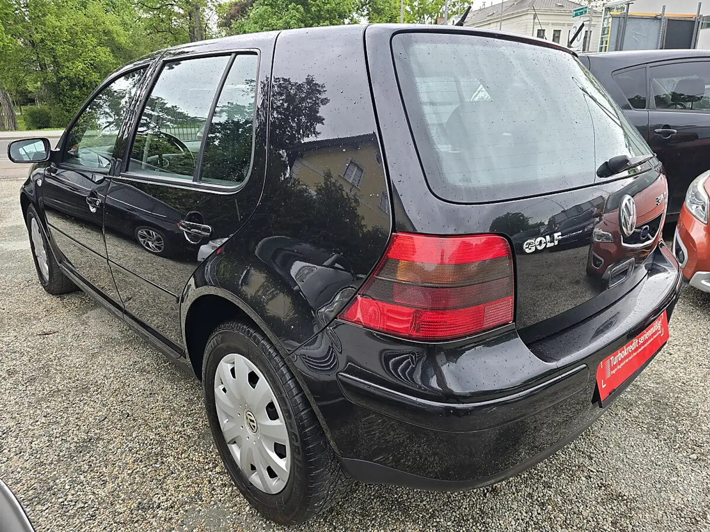 Volkswagen Golf Highline Cool FSI Schwarz - 2