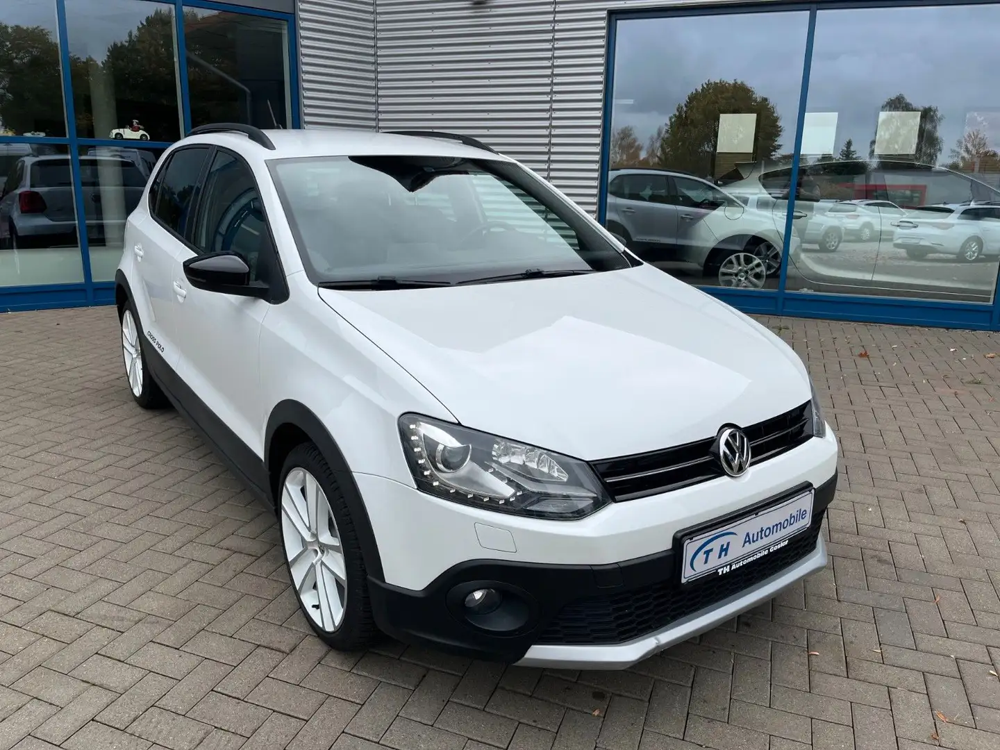 Volkswagen Polo V CrossPolo Urban White/Navi/LED/SHZ/ Weiß - 1