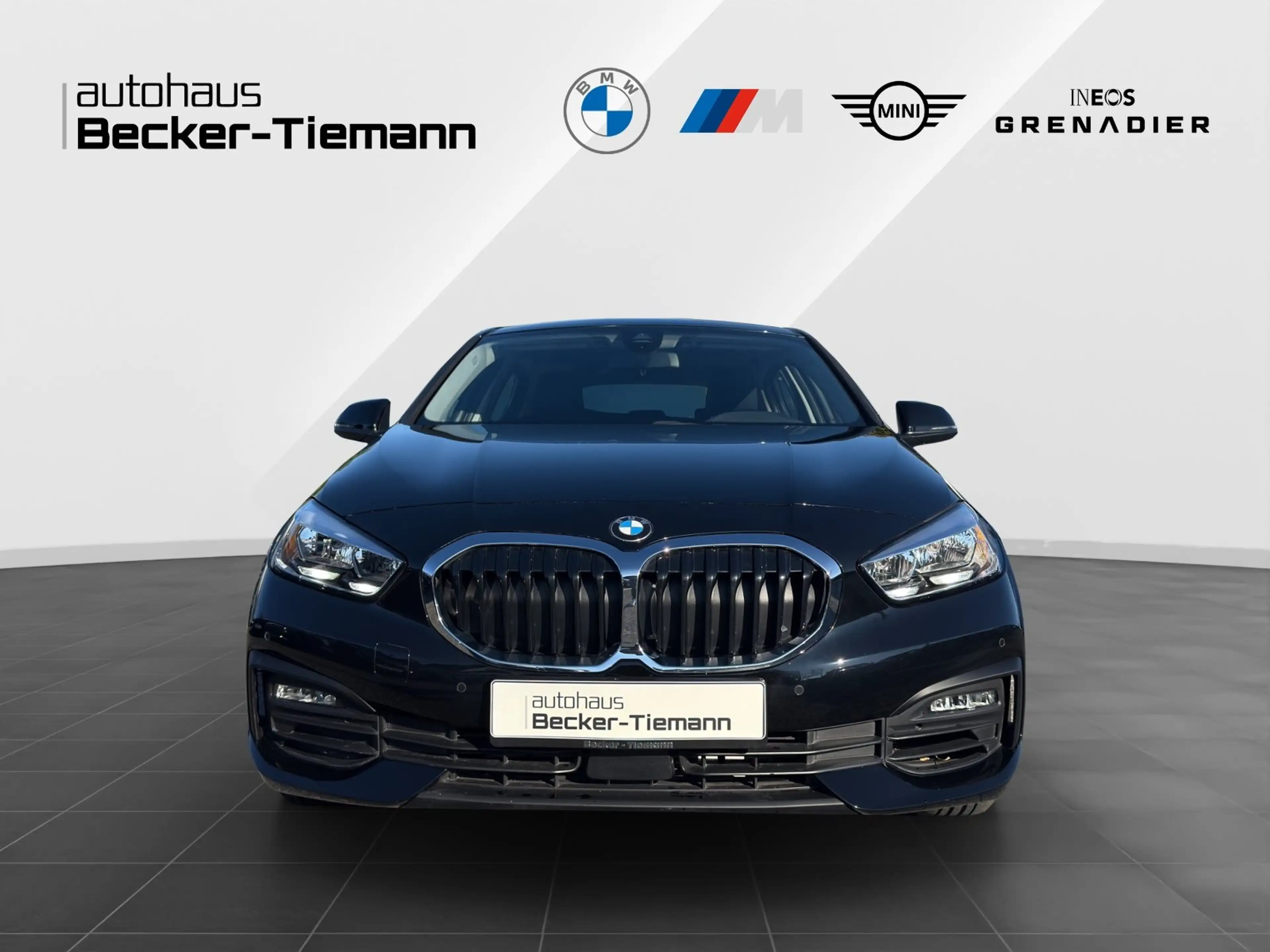BMW 116 i Hatch *M SPORT LENKR*LIVE COCKP PROF*SITZ HZG*PD — photo 2