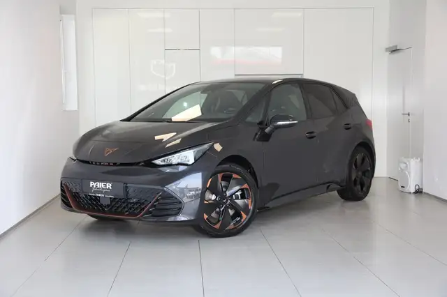 CUPRA Born 58 150kW/204PS