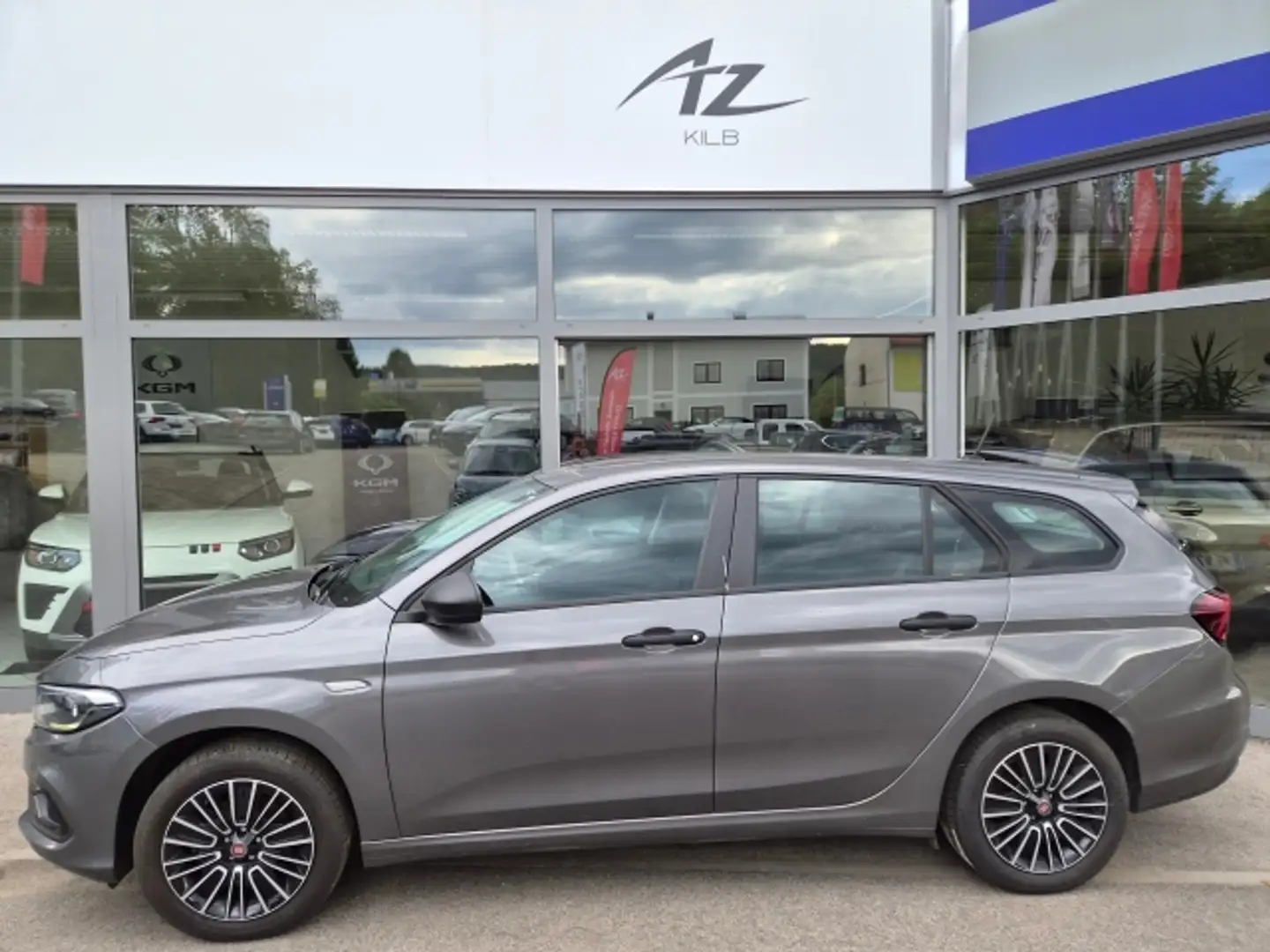 Fiat Tipo Kombi Firefly Turbo 100 Grau - 1