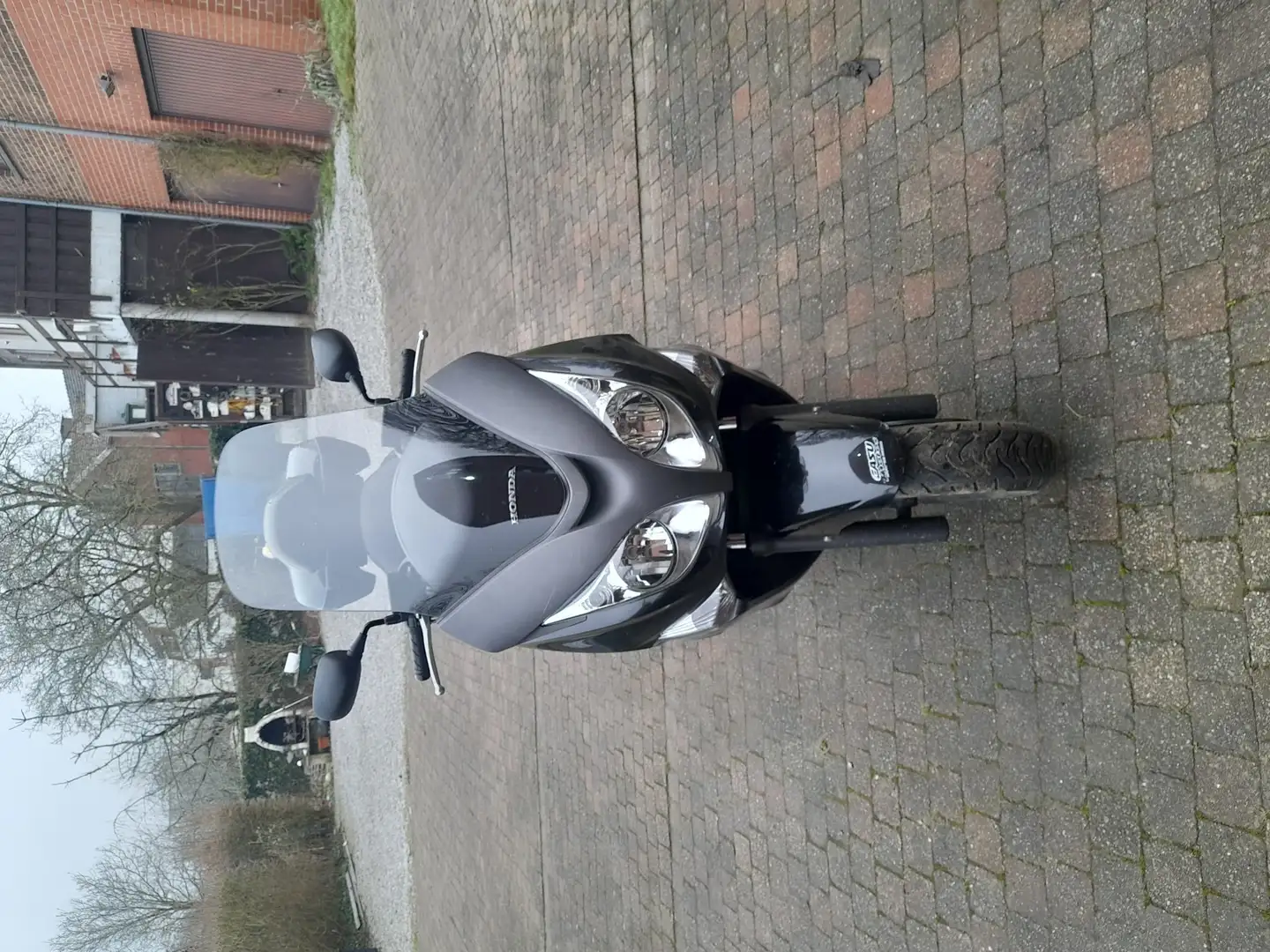 Honda FJS 400 Fekete - 1