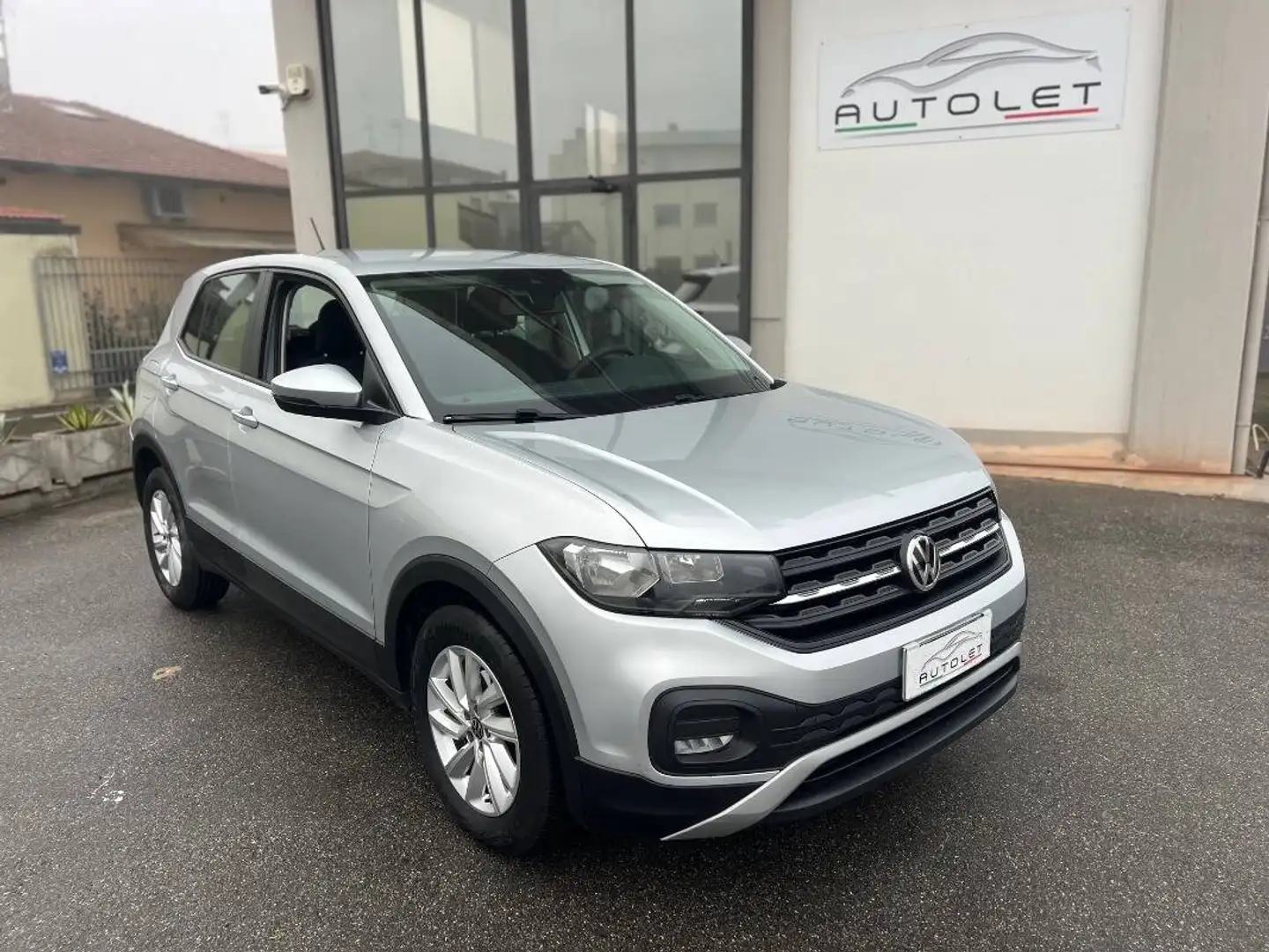 Volkswagen T-Cross 1.6 tdi Style 95cv Gris - 1