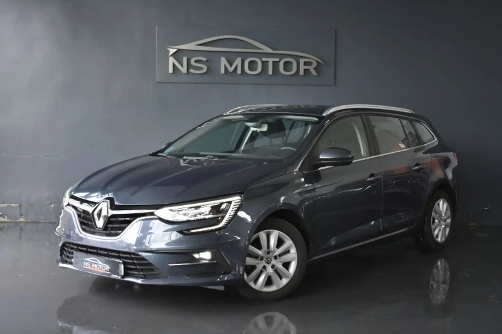Renault Megane S.T. 1.5dCi Blue Business 85kW Gris - 1