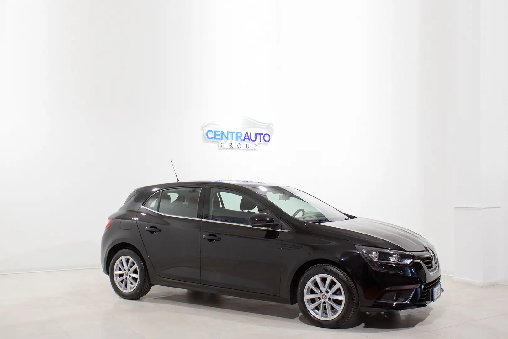 Renault Megane dCi 110cv BUSINESS *CERCHI IN LEGA, R-LINK 2* Noir - 2
