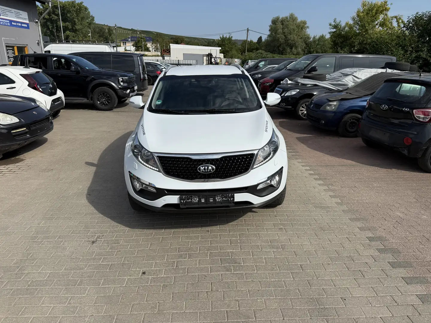 Kia Sportage Spirit 2WD Weiß - 2