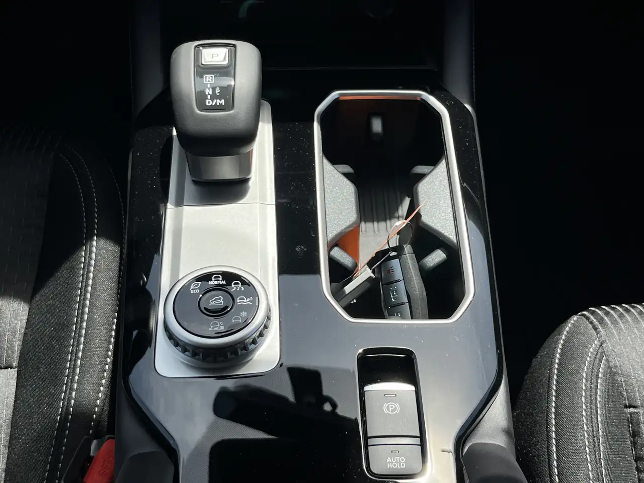 Mitsubishi Outlander снимка Mitsubishi Outlander