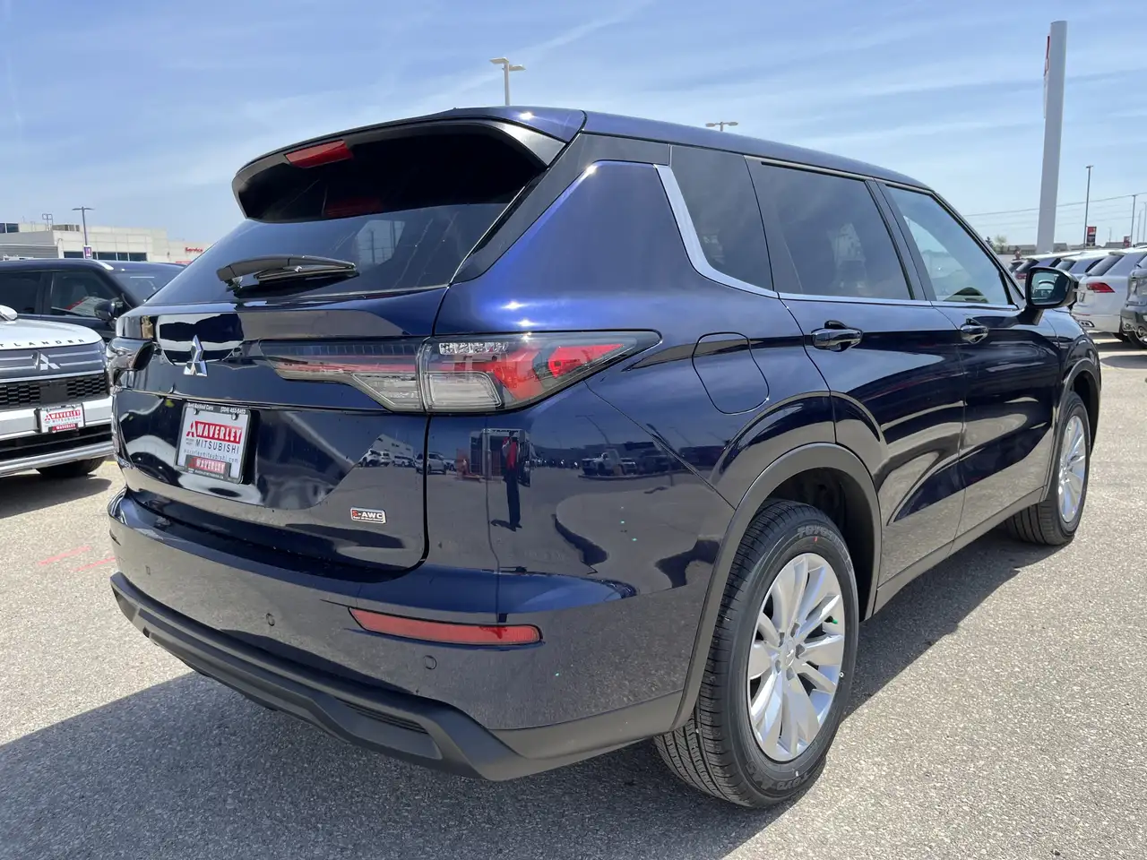 Mitsubishi Outlander снимка Mitsubishi Outlander