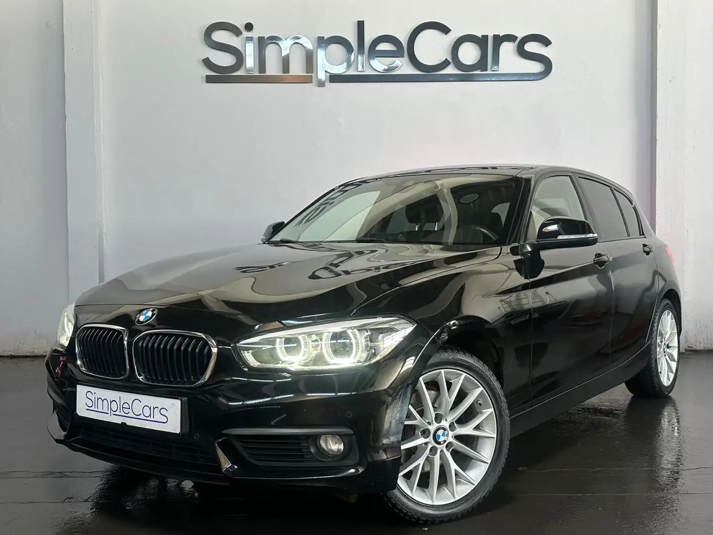 BMW 120 d xDrive Advantage Noir - 1