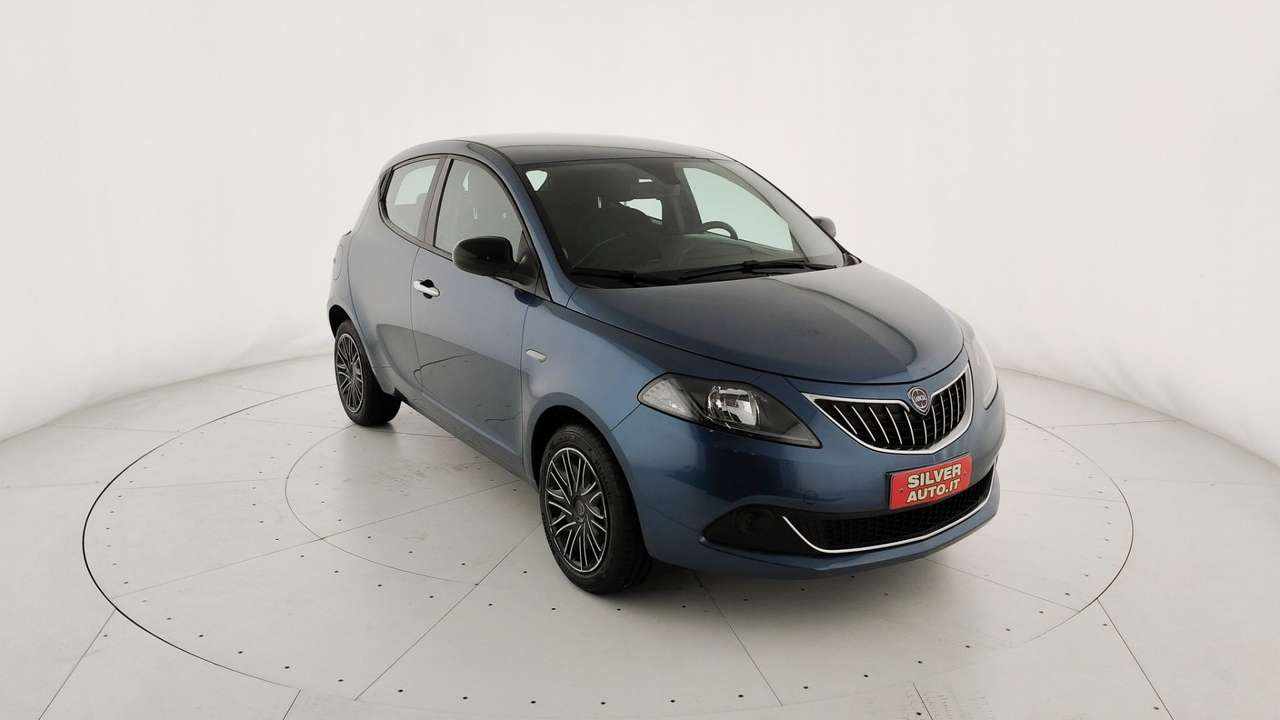 Lancia Ypsilon 1.0 FireFly 5 porte S&S Hybrid Silver Plus