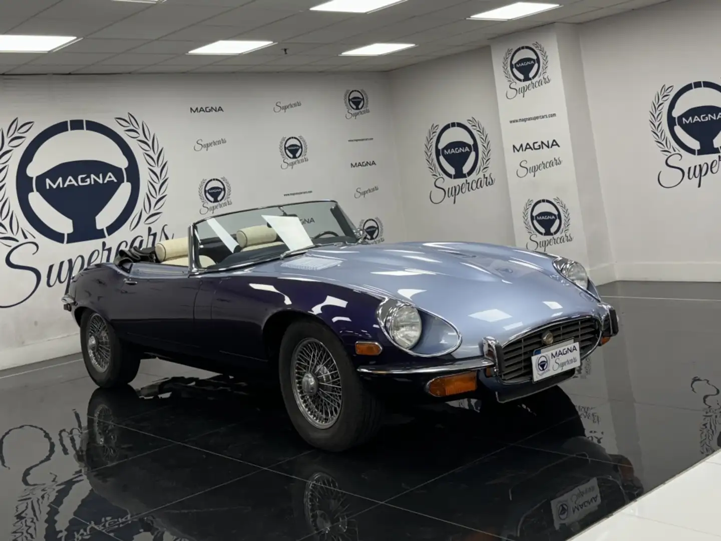 Jaguar E-Type V12 S3 Roadster Albastru - 1