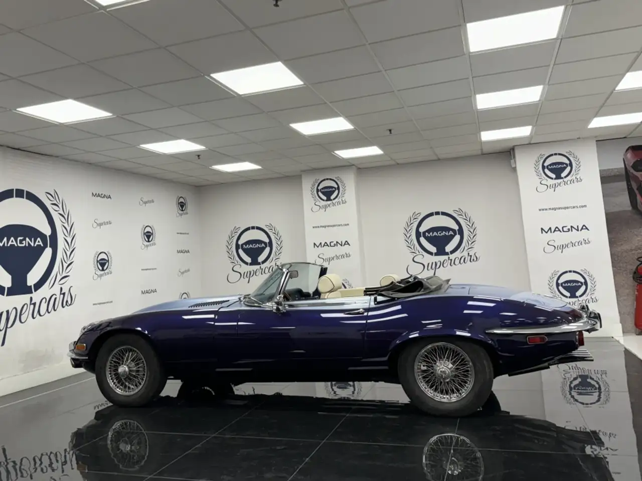 Jaguar E-Type V12 S3 Roadster, foto 3