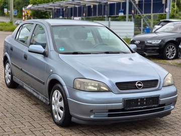 1.6 Elegance/Klima/1.Hand/Servo/Radio/ZV