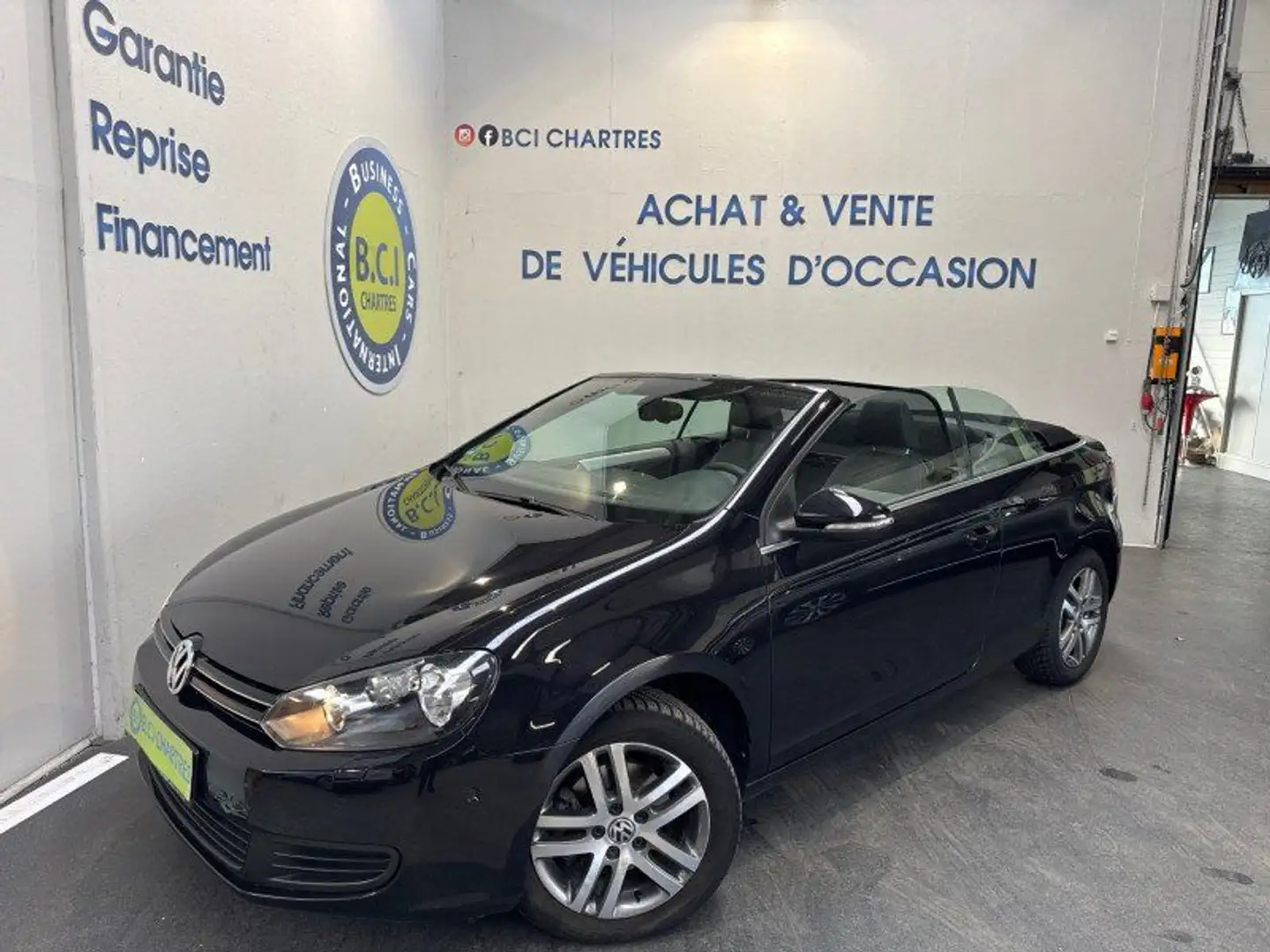 Volkswagen Golf VI CABRIOLET 1.4 TSI 122CH Noir - 1