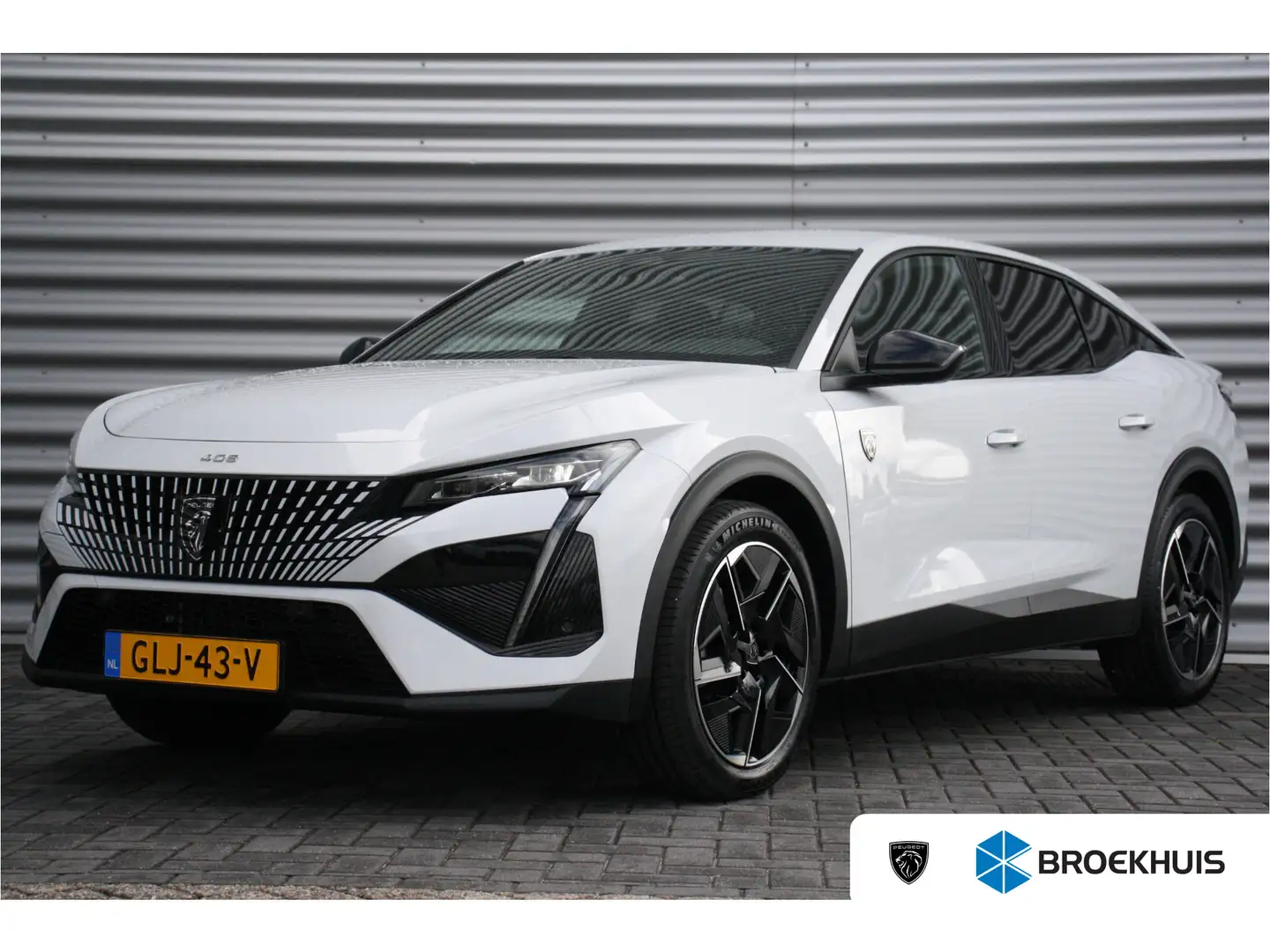 Peugeot 408 1.2 HYBRID 136PK GT AUTOMAAT / NAVI / LEDER / LED Bílá - 1