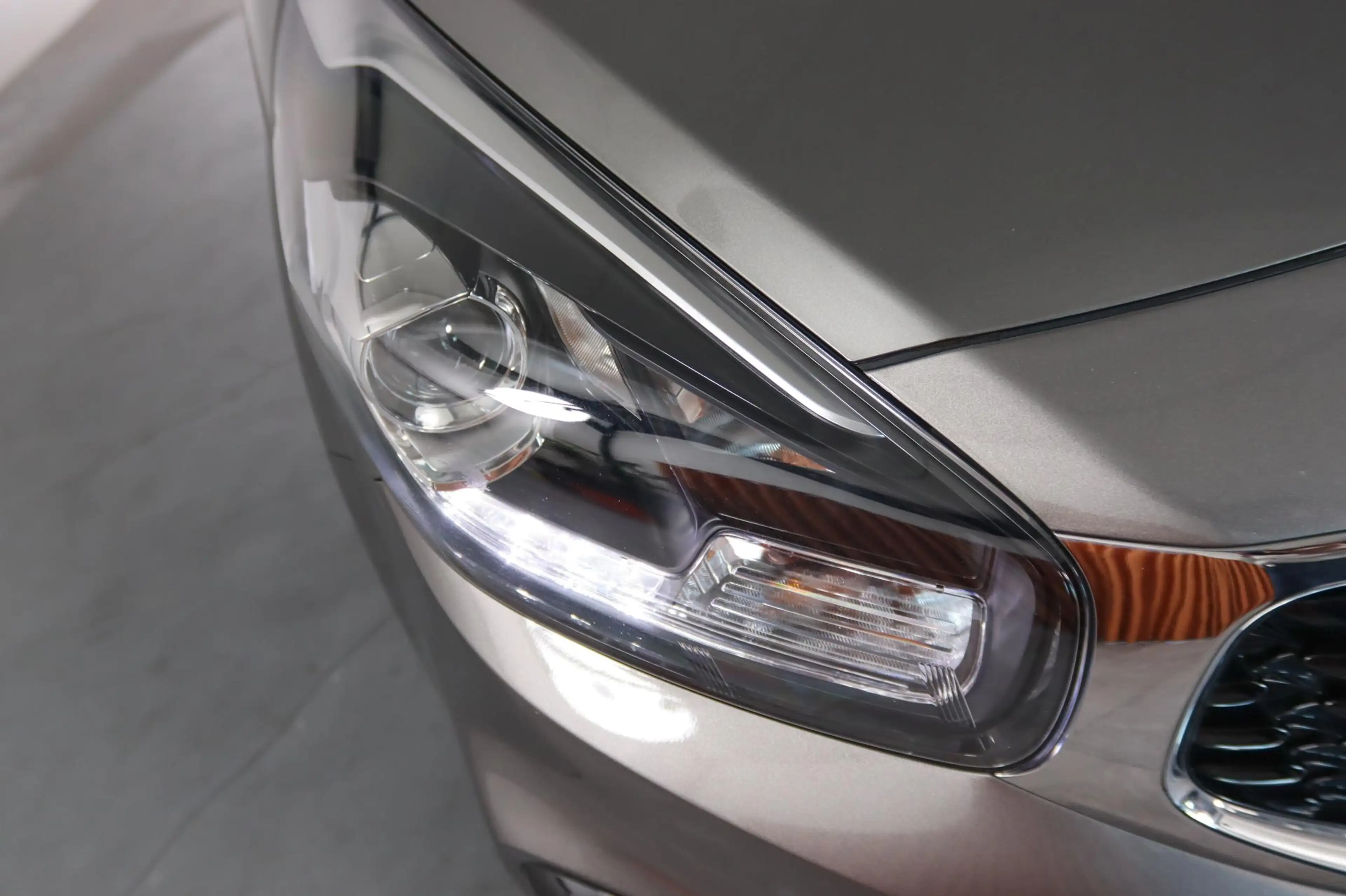 Kia Carens 1.6 GDi DynamicLine Trekhaak, Camera, — photo 11