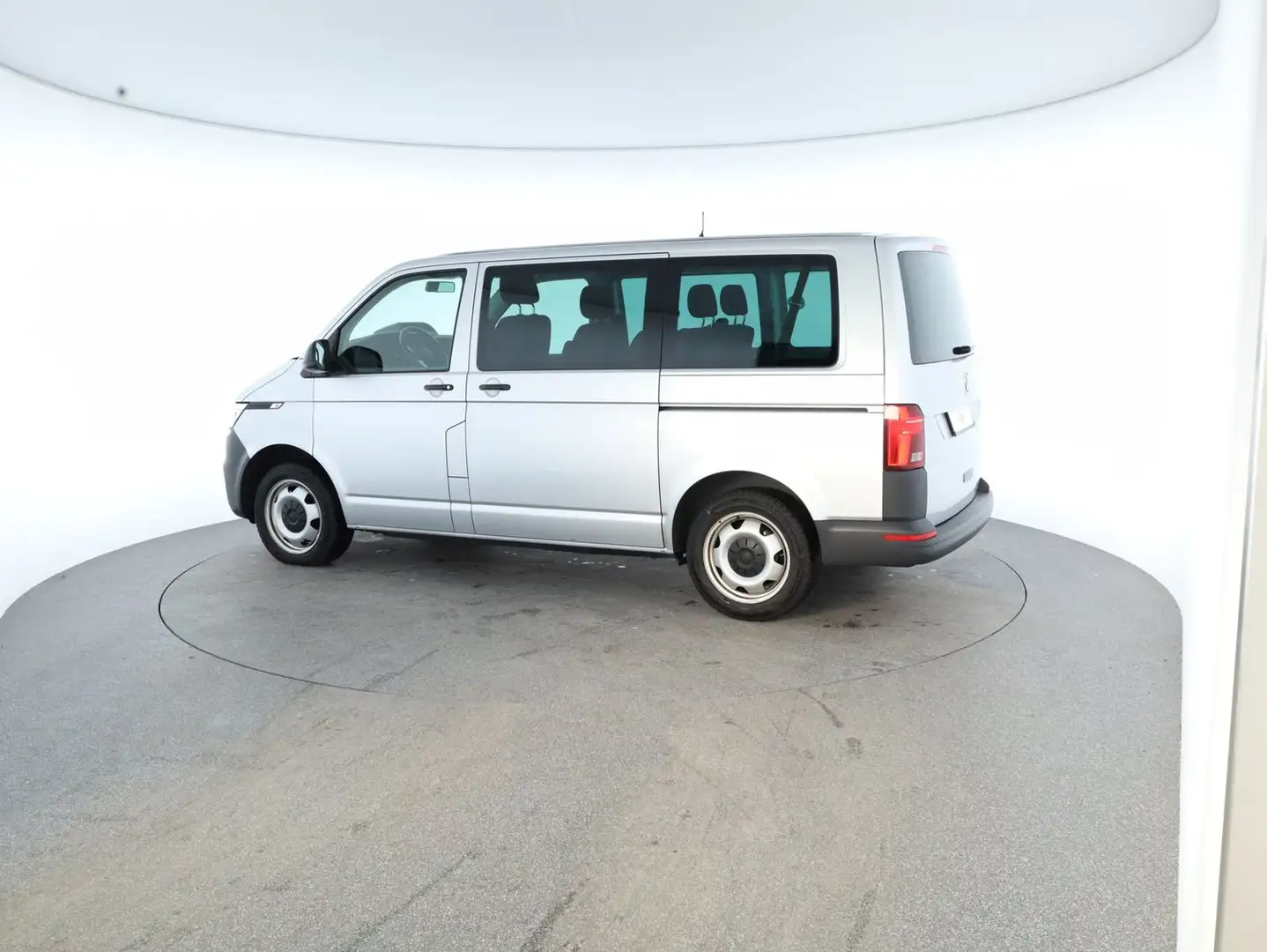 Volkswagen T6.1 Transporter Kombi TDI 4MOTION Срібний - 2