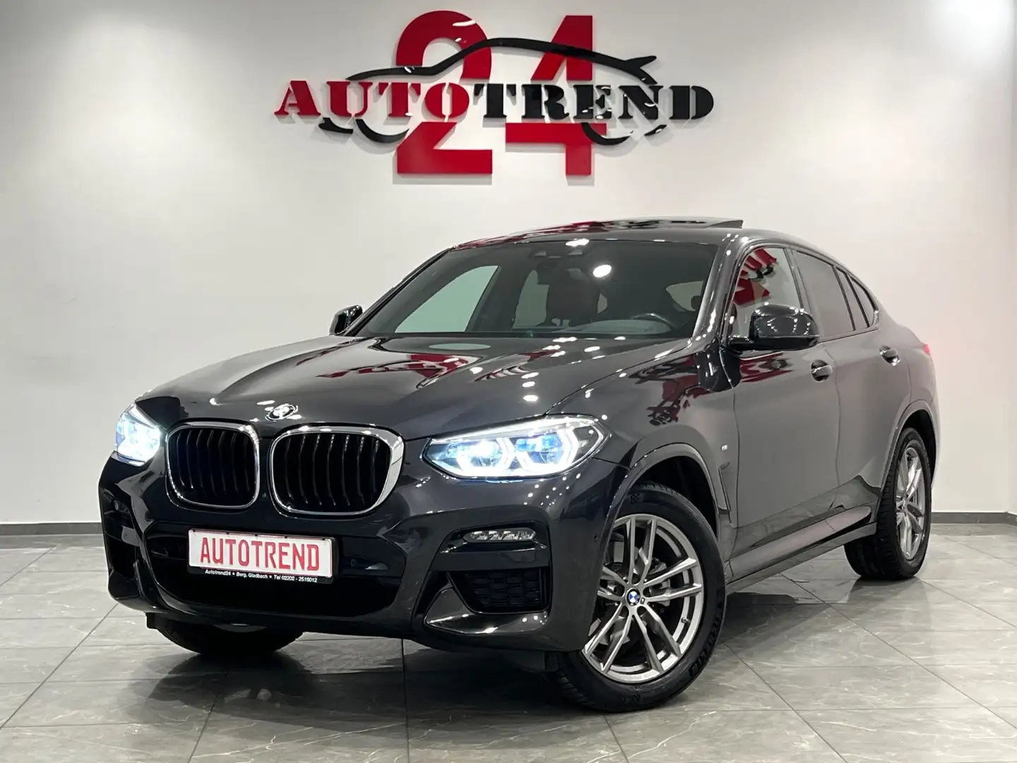 BMW X4 xDrive 20 d M-SPORTPAKET PANO+HEAD-UP+KAMERA Grau - 1