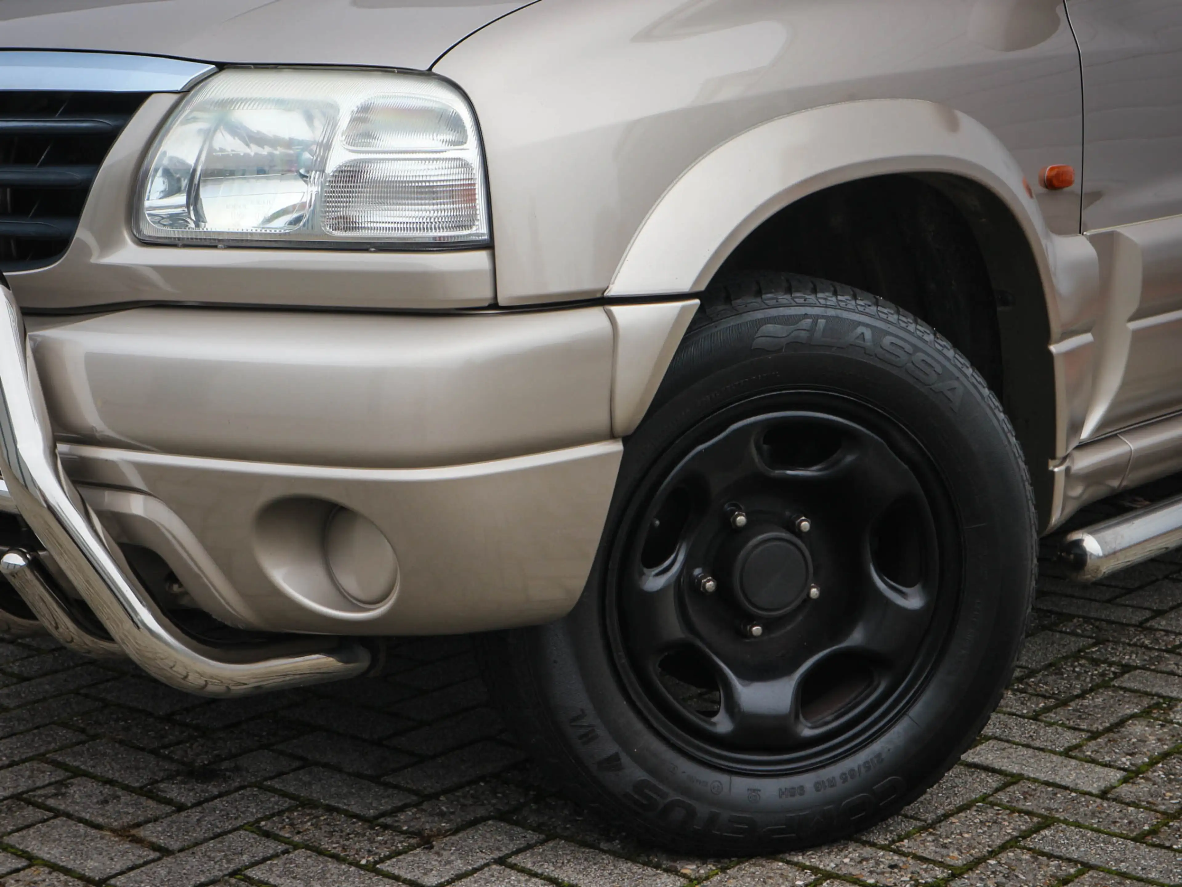 Suzuki Grand Vitara 1.6 Metal Top Wide Body | Audio | Elektrische rame — photo 6