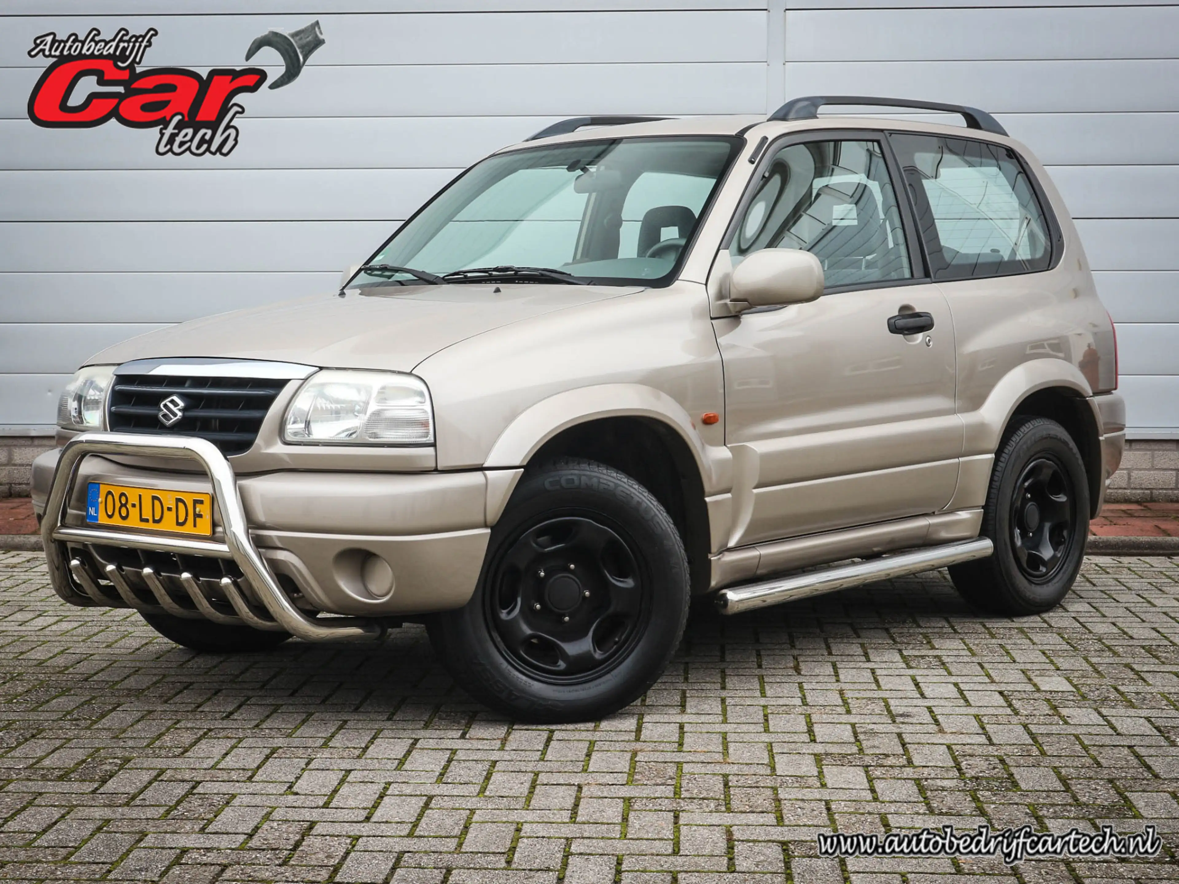 Suzuki Grand Vitara 1.6 Metal Top Wide Body | Audio | Elektrische rame