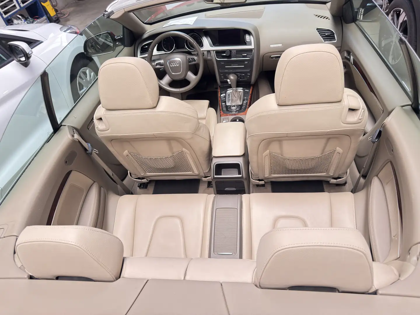 Audi A5 Cabrio 2.0 TFSI quattro S tronic Brons - 2