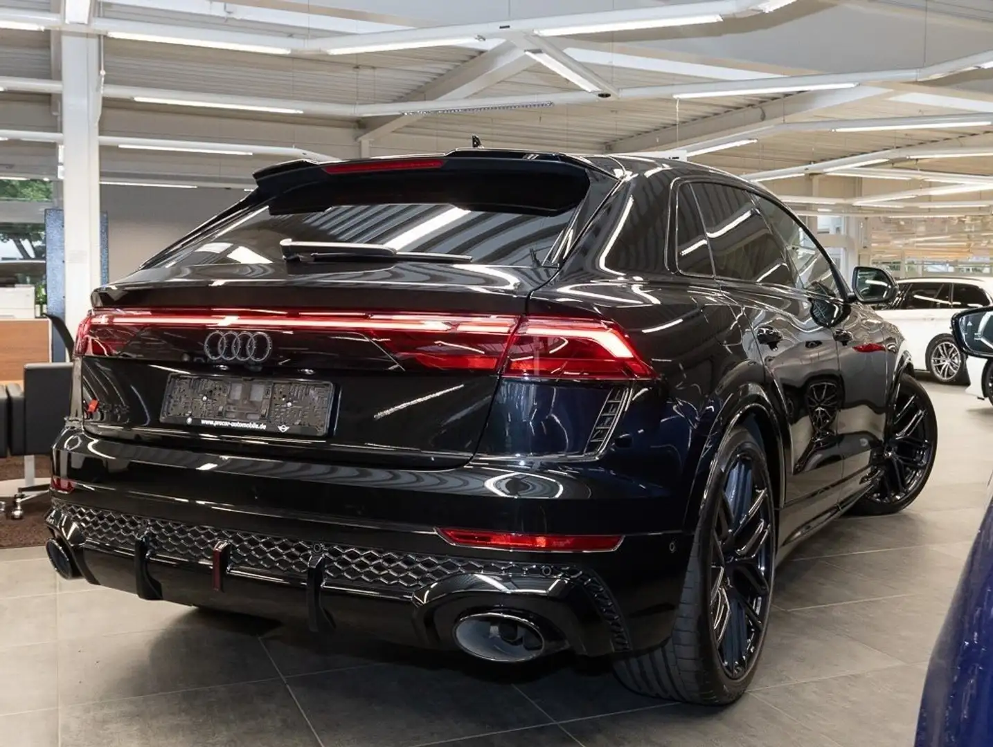 Audi RS Q8 TFSi quattro performance 4.0 TFSI quattro Noir - 2