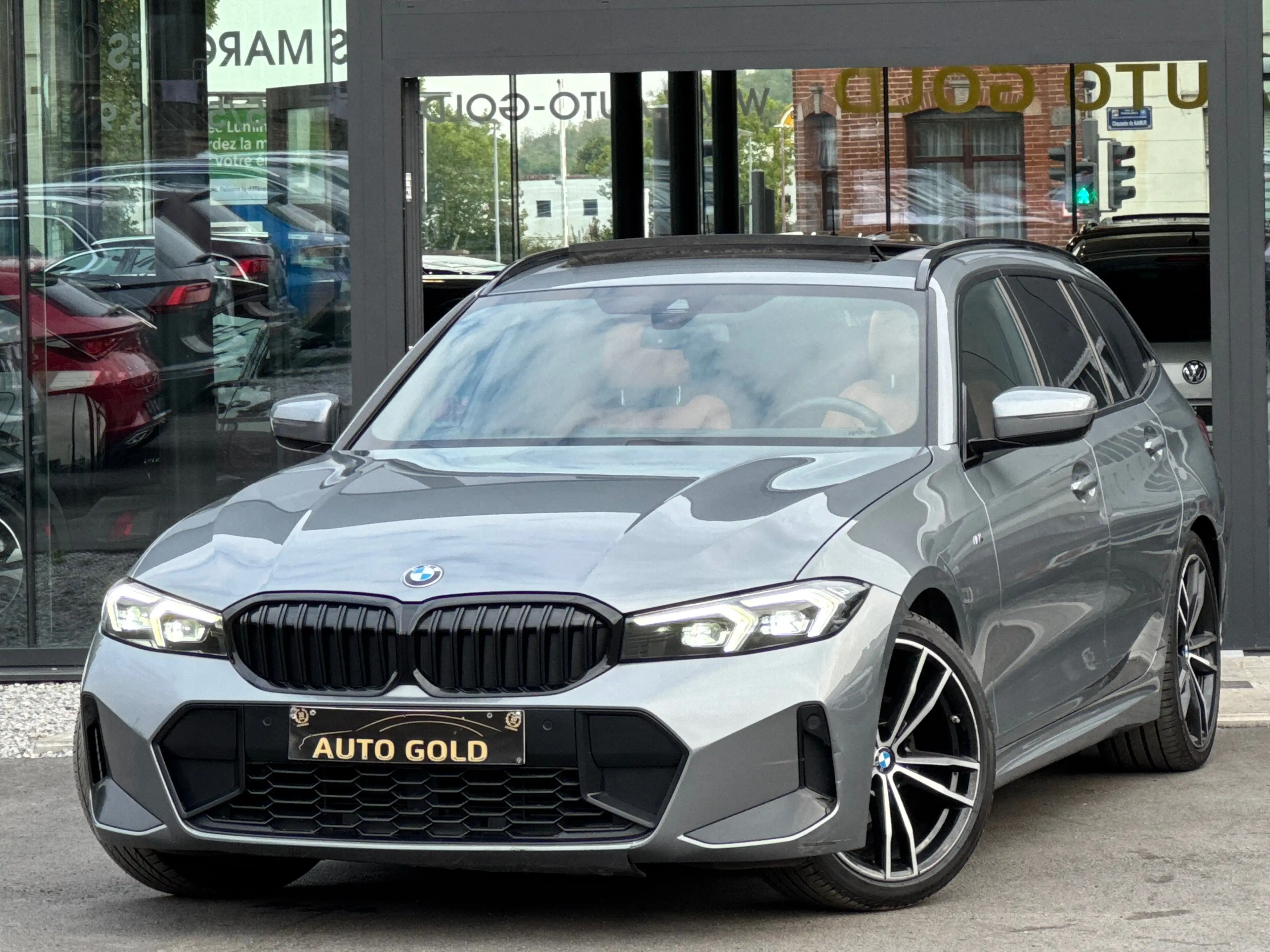 BMW 316 dA / PACK M / NEW MODELS / FULLOPTIONS / BOITE AUTO