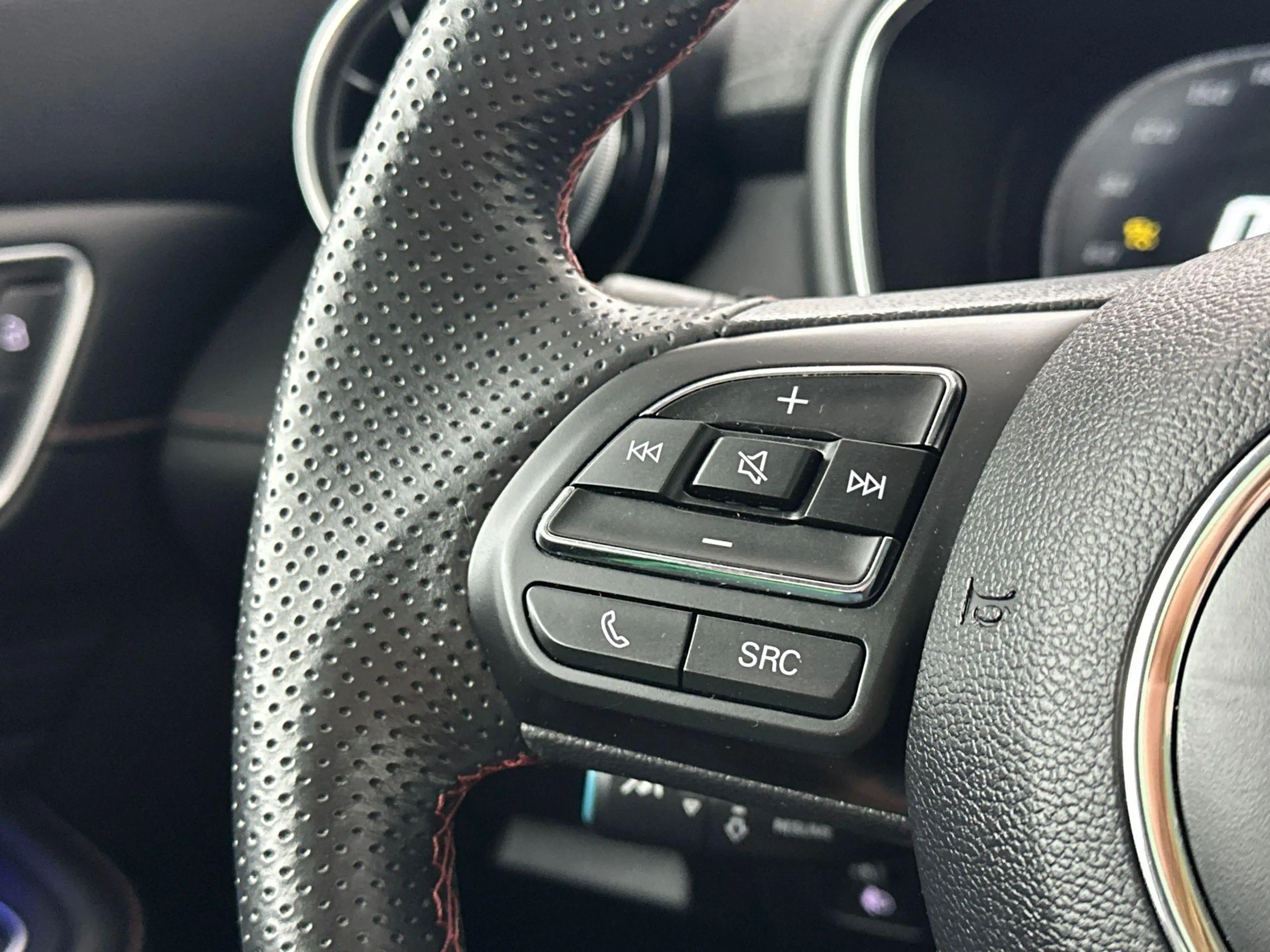 MG EHS 1.5 TGDI PHEV Aut. Luxury | Panoramadak | Leder | — photo 11