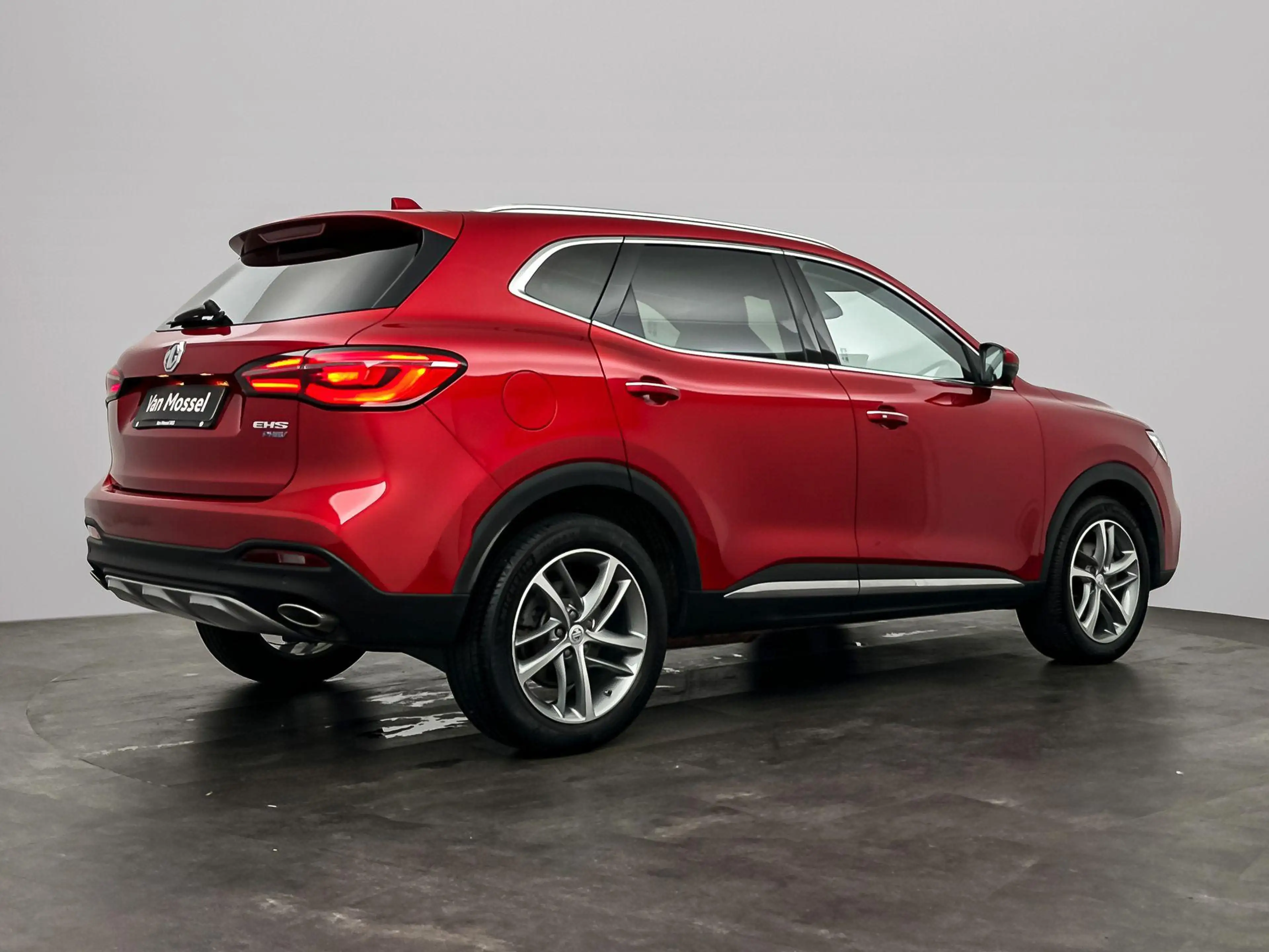 MG EHS 1.5 TGDI PHEV Aut. Luxury | Panoramadak | Leder | — photo 5