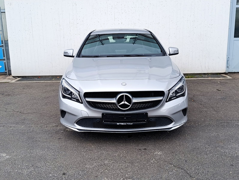 Mercedes-Benz CLA 180 Coupe Urban Automatik Navi LED SHZ PDC — photo 5